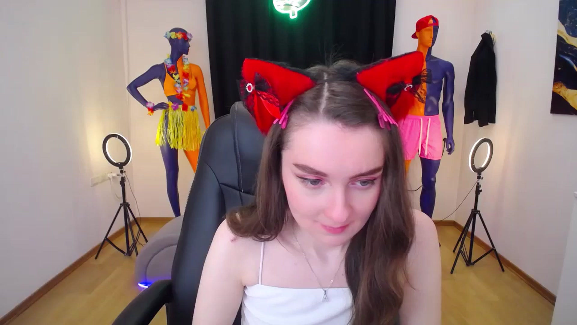 Gallery image thumbnail from Milim_Nava's myfreecams stream on, 07/12/2024, 10:41 image 16 of 20