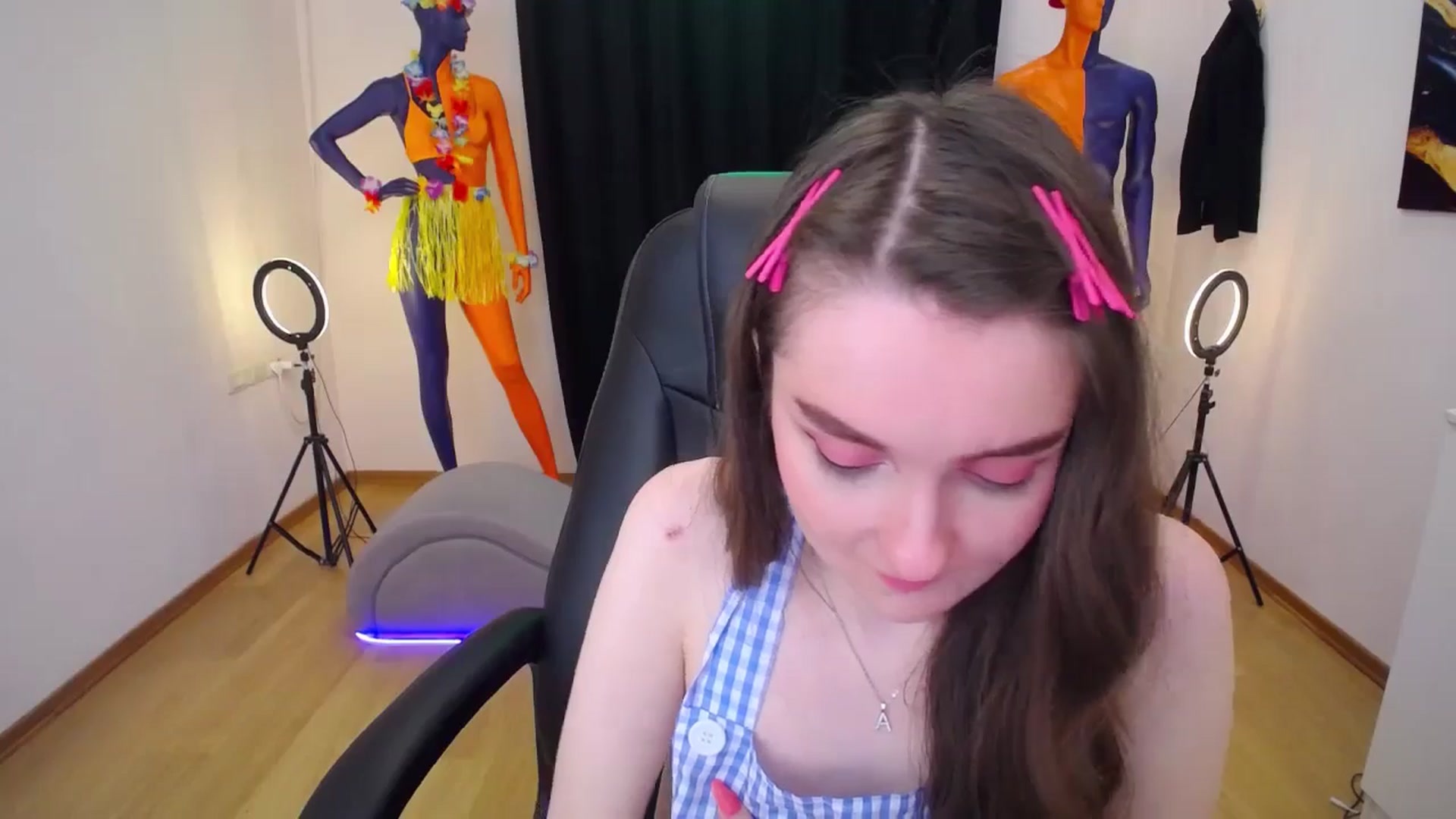 Gallery image thumbnail from Milim_Nava's myfreecams stream on, 07/12/2024, 12:47 image 11 of 20