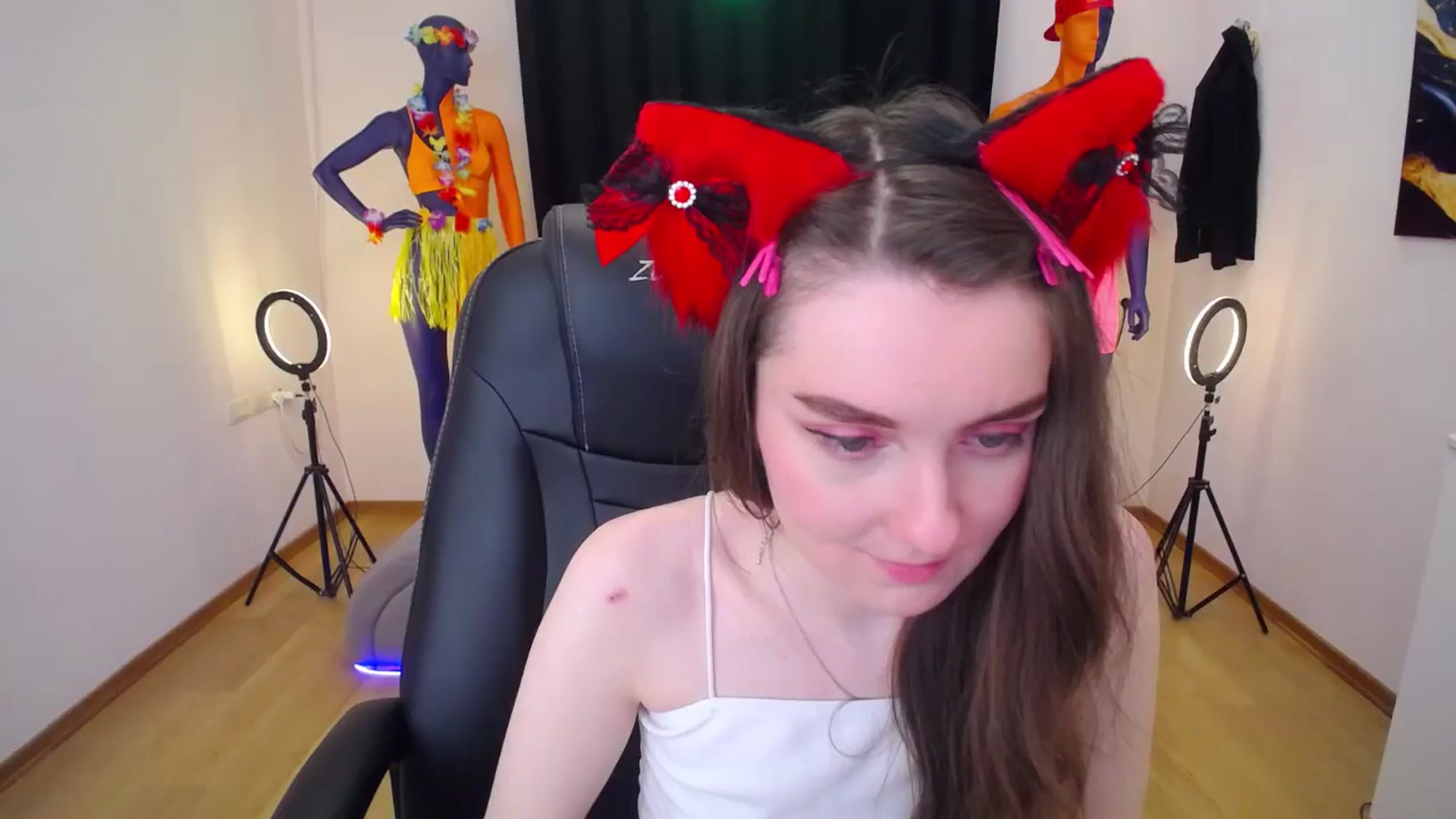 Gallery image thumbnail from Milim_Nava's myfreecams stream on, 07/12/2024, 12:47 image 1 of 20