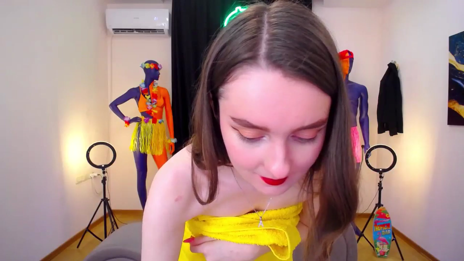 Gallery image thumbnail from Milim_Nava's myfreecams stream on, 07/14/2024, 10:18 image 17 of 20