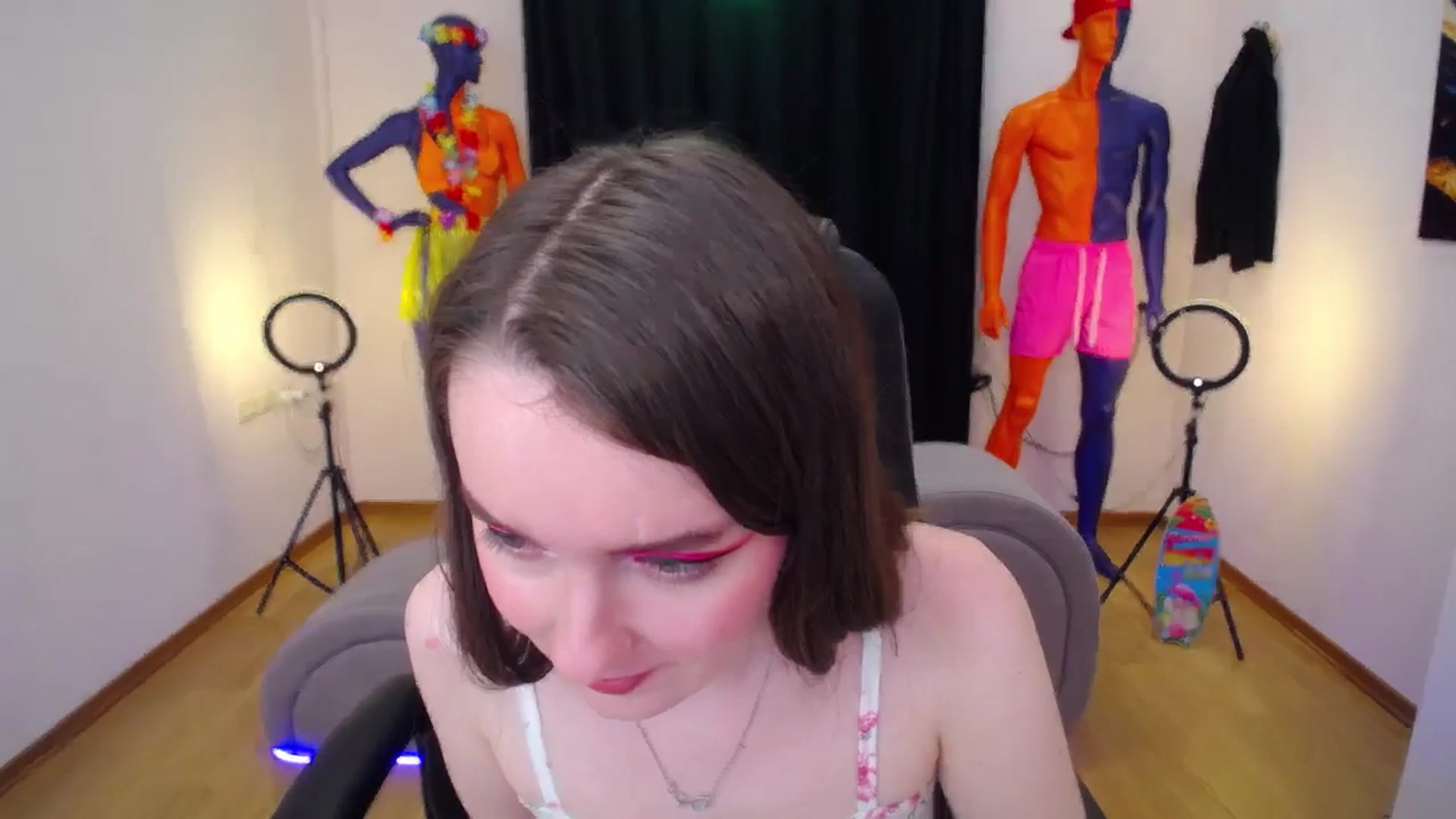 Gallery image thumbnail from Milim_Nava's myfreecams stream on, 07/16/2024, 24:38 image 16 of 20