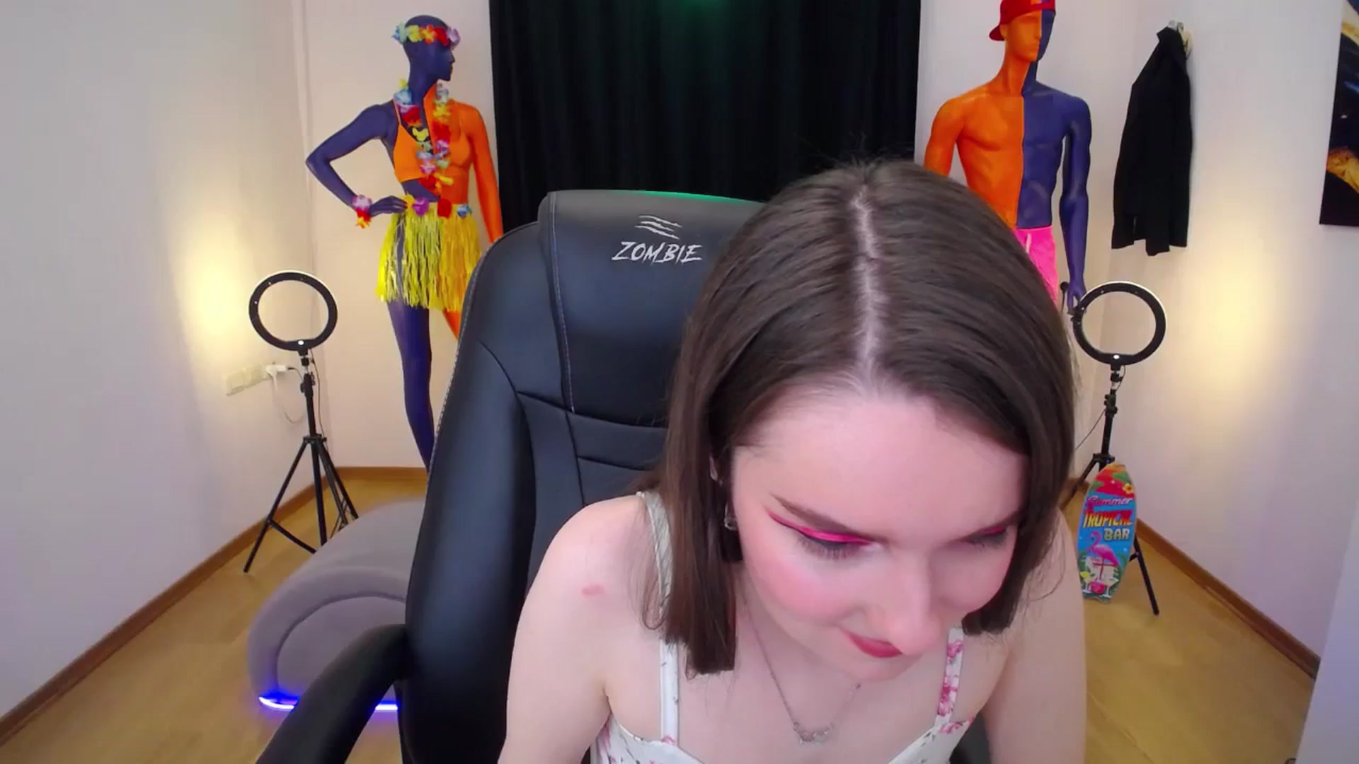Gallery image thumbnail from Milim_Nava's myfreecams stream on, 07/16/2024, 24:38 image 17 of 20