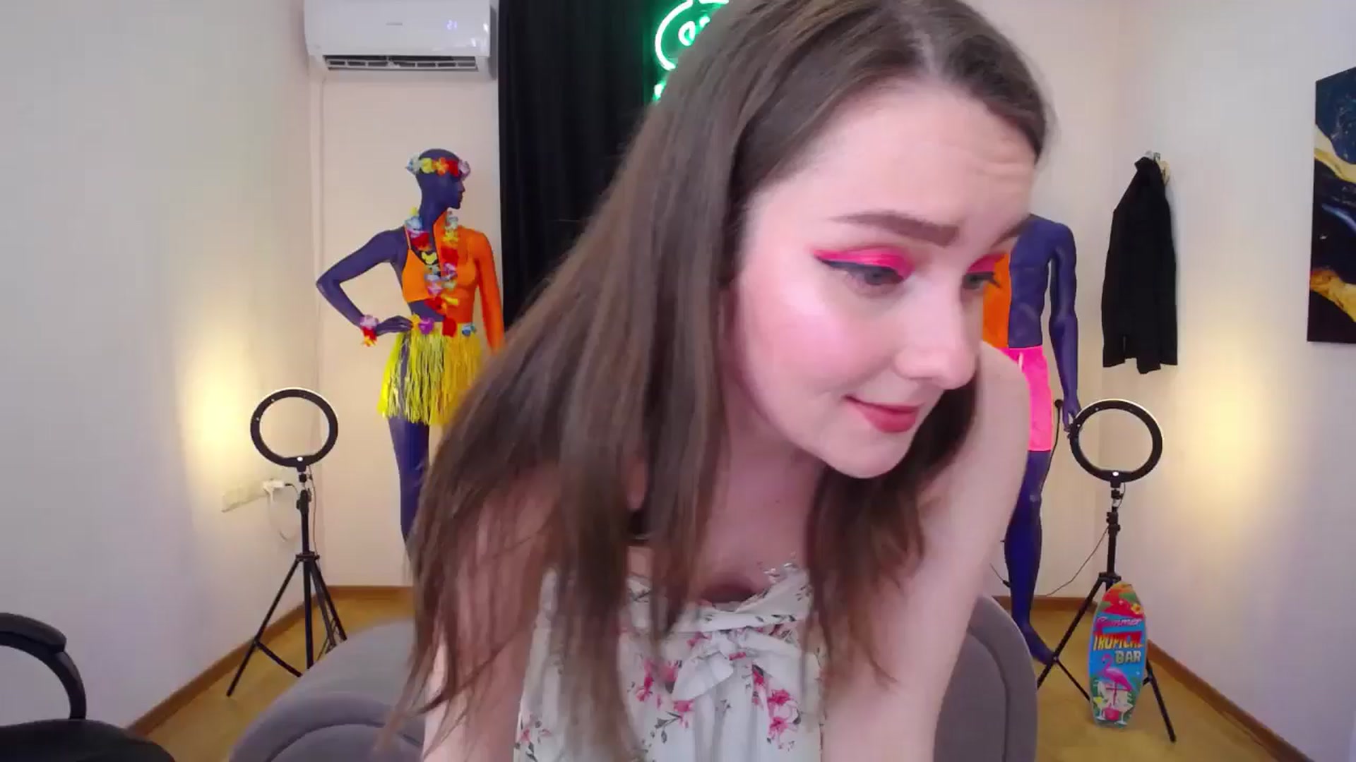 Gallery image thumbnail from Milim_Nava's myfreecams stream on, 07/16/2024, 24:38 image 2 of 20