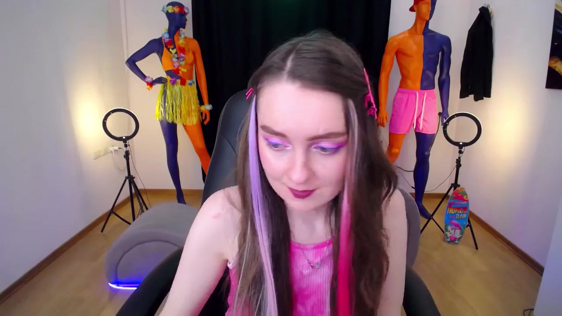 Gallery image thumbnail from Milim_Nava's myfreecams stream on, 07/16/2024, 18:27 image 10 of 20