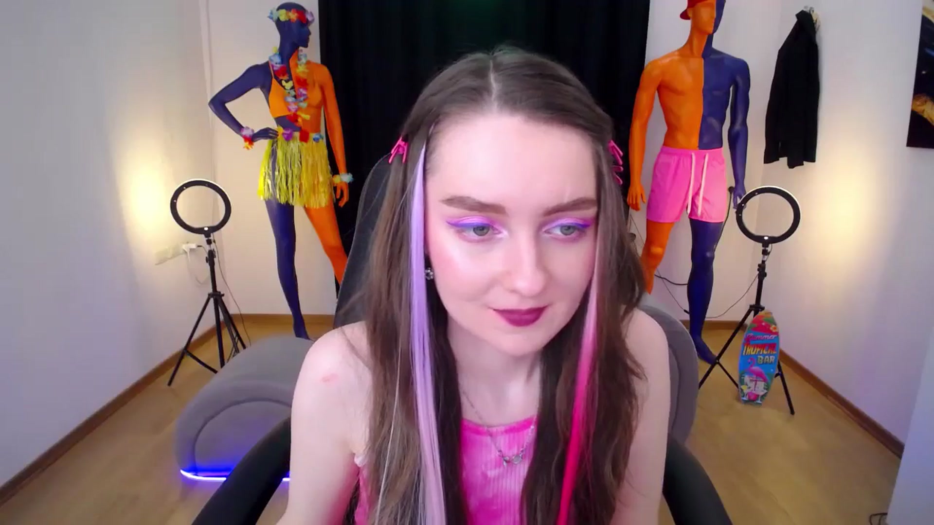 Gallery image thumbnail from Milim_Nava's myfreecams stream on, 07/16/2024, 18:27 image 4 of 20