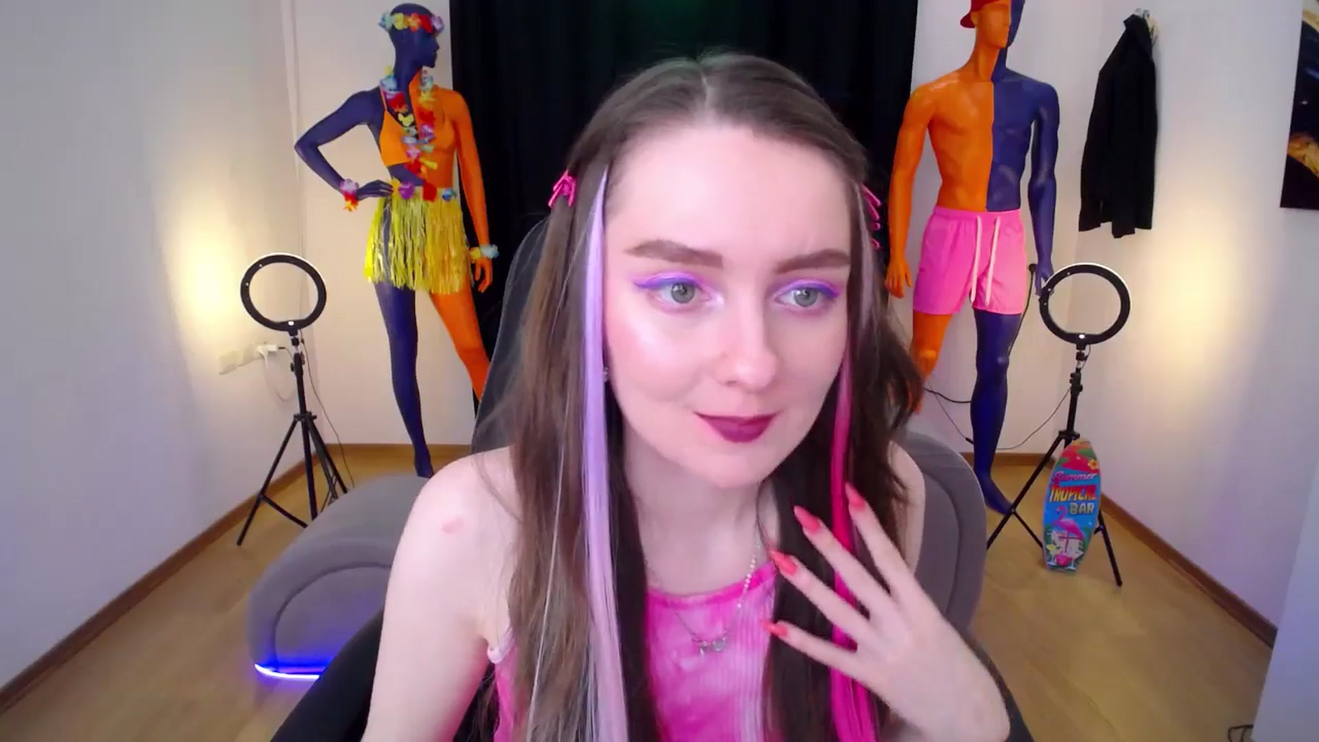 Gallery image thumbnail from Milim_Nava's myfreecams stream on, 07/16/2024, 18:27 image 8 of 20