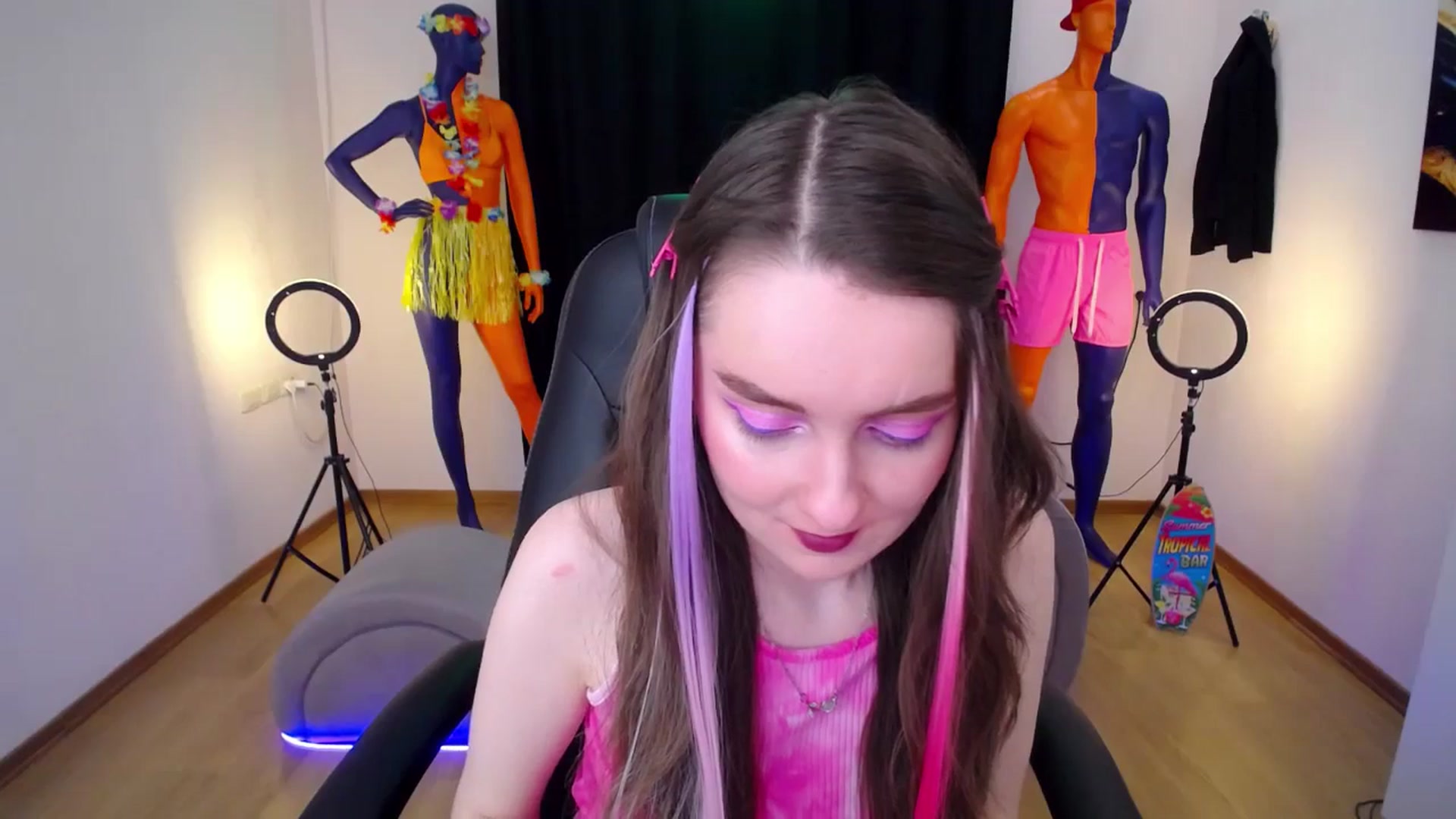 Gallery image thumbnail from Milim_Nava's myfreecams stream on, 07/16/2024, 18:27 image 7 of 20