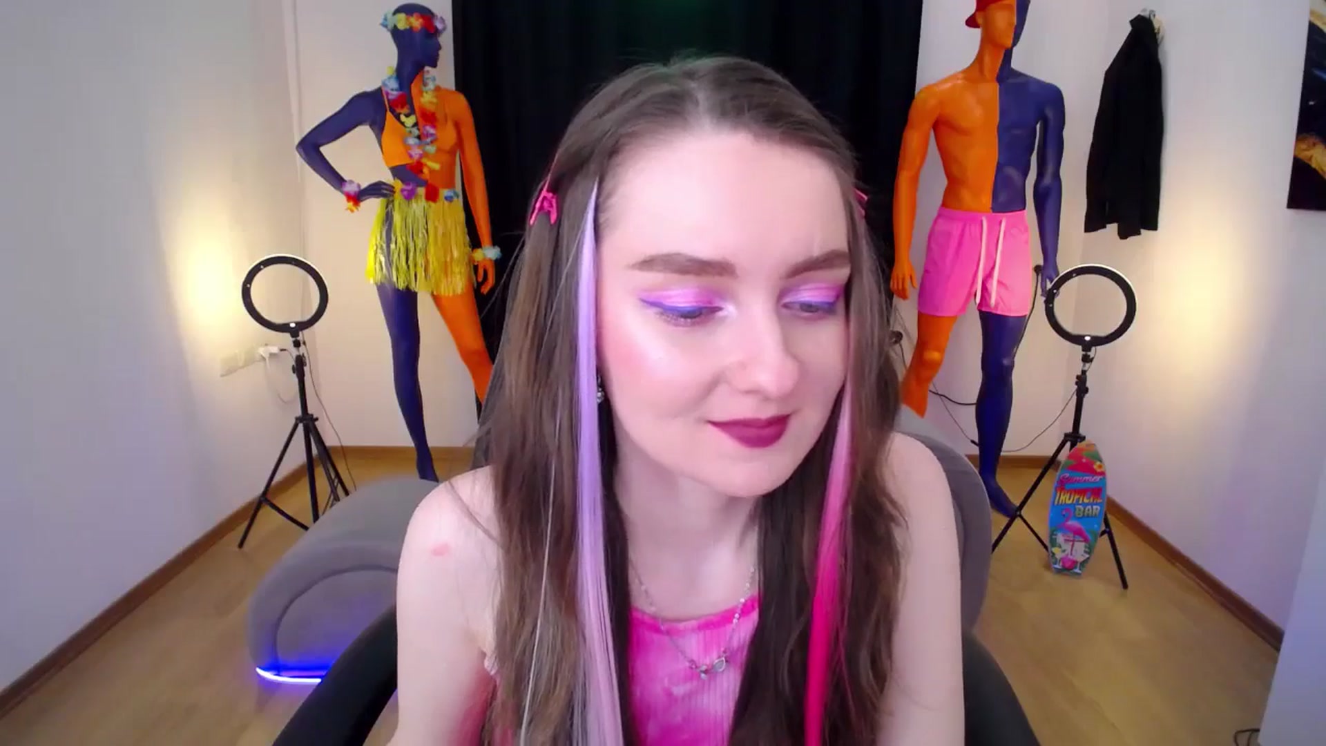 Gallery image thumbnail from Milim_Nava's myfreecams stream on, 07/16/2024, 18:27 image 3 of 20