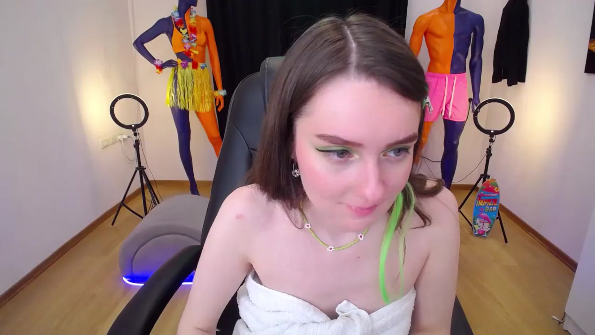 Gallery image thumbnail from Milim_Nava's myfreecams stream on, 07/18/2024, 07:32 image 9 of 20