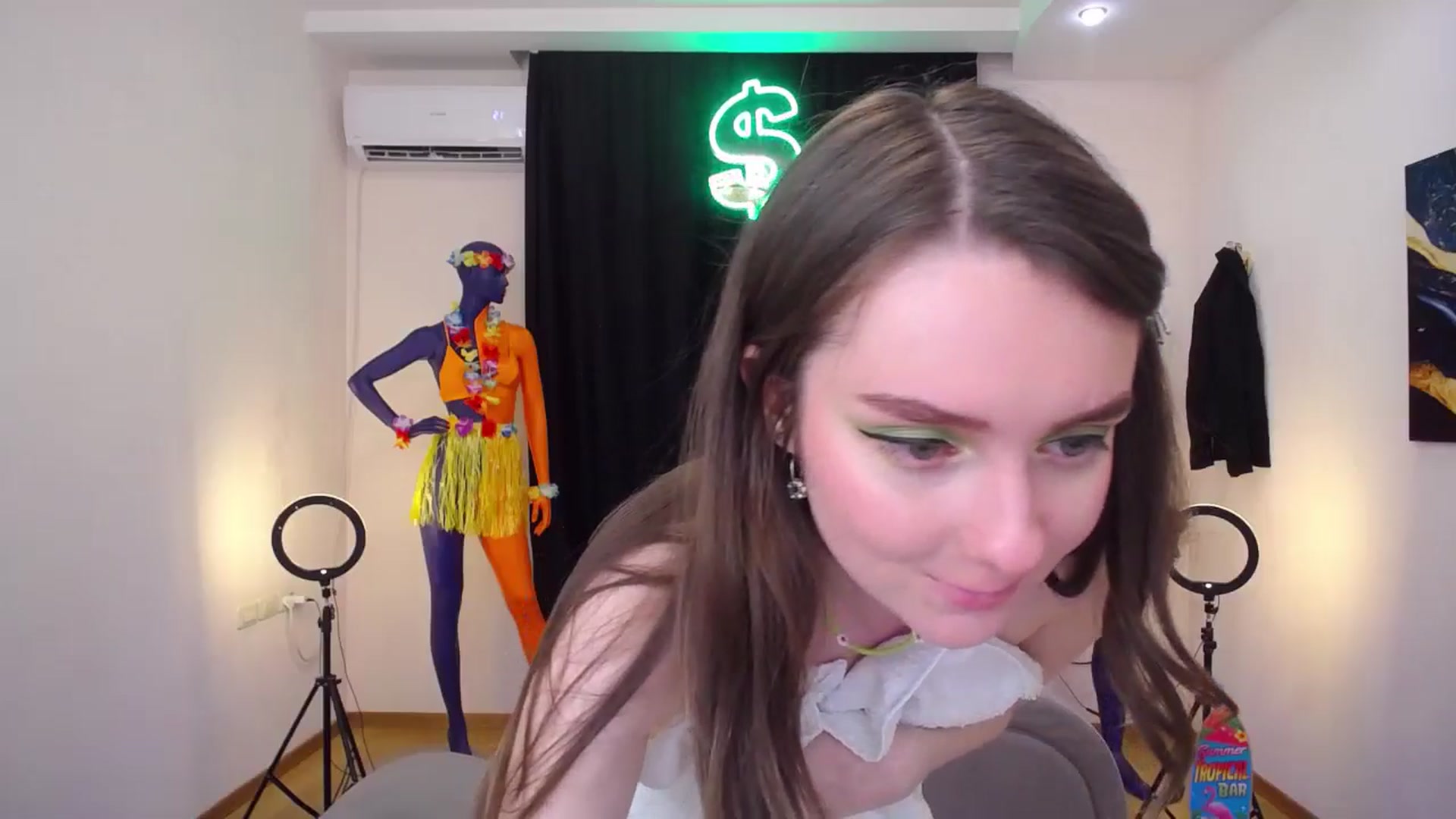 Gallery image thumbnail from Milim_Nava's myfreecams stream on, 07/18/2024, 07:32 image 20 of 20