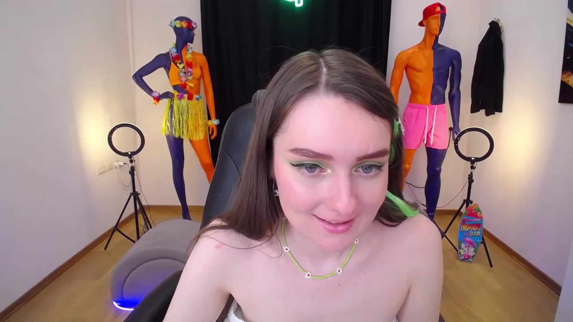 Gallery image thumbnail from Milim_Nava's myfreecams stream on, 07/18/2024, 07:32 image 13 of 20