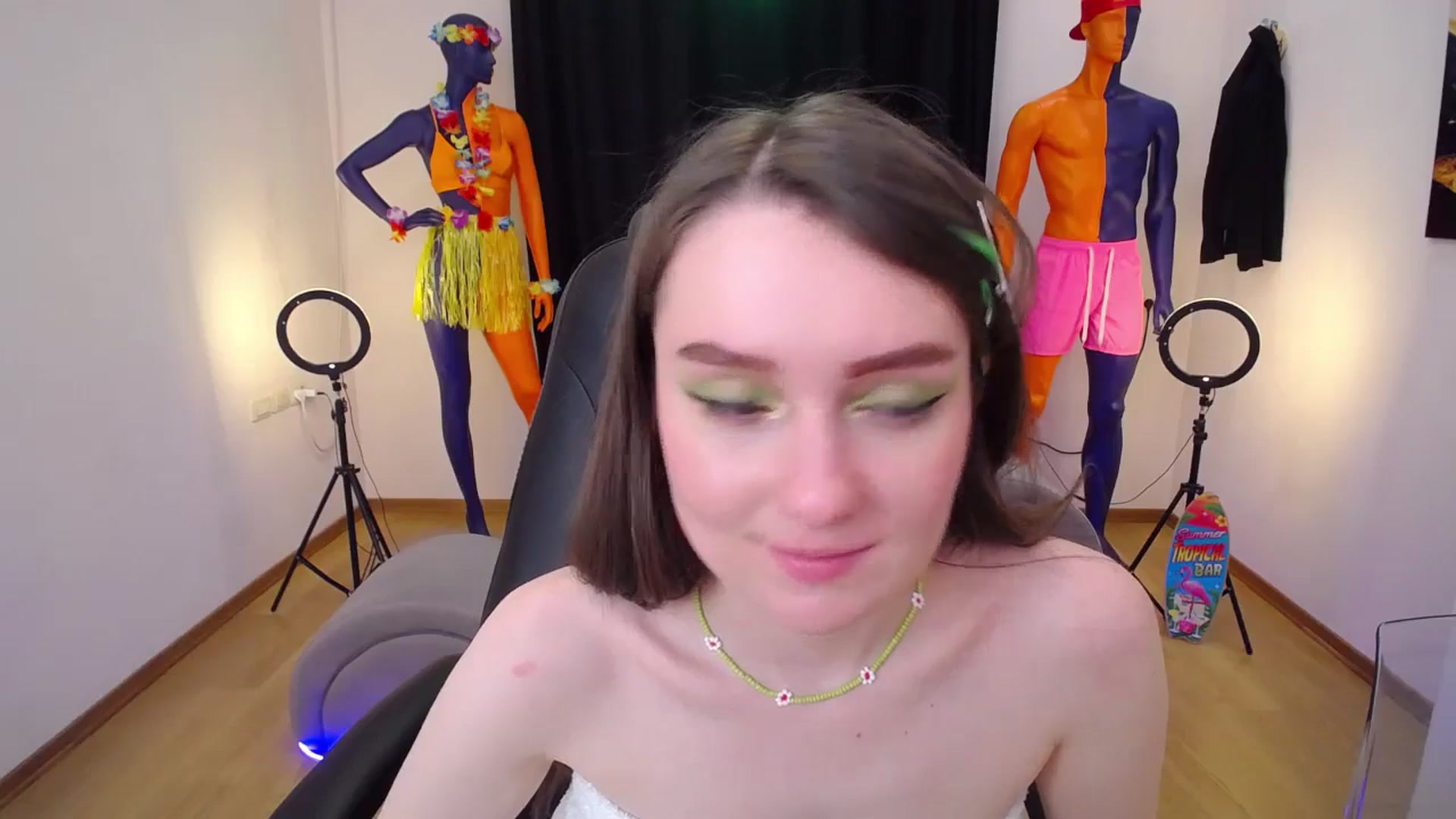 Gallery image thumbnail from Milim_Nava's myfreecams stream on, 07/18/2024, 08:38 image 2 of 20