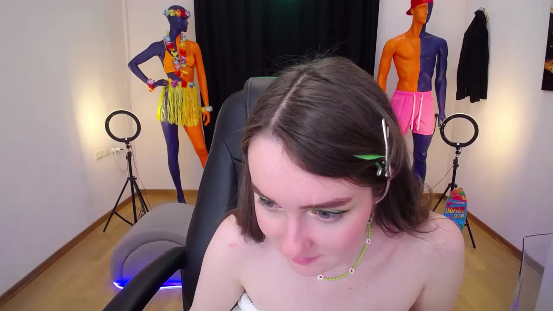 Gallery image thumbnail from Milim_Nava's myfreecams stream on, 07/18/2024, 08:38 image 9 of 20
