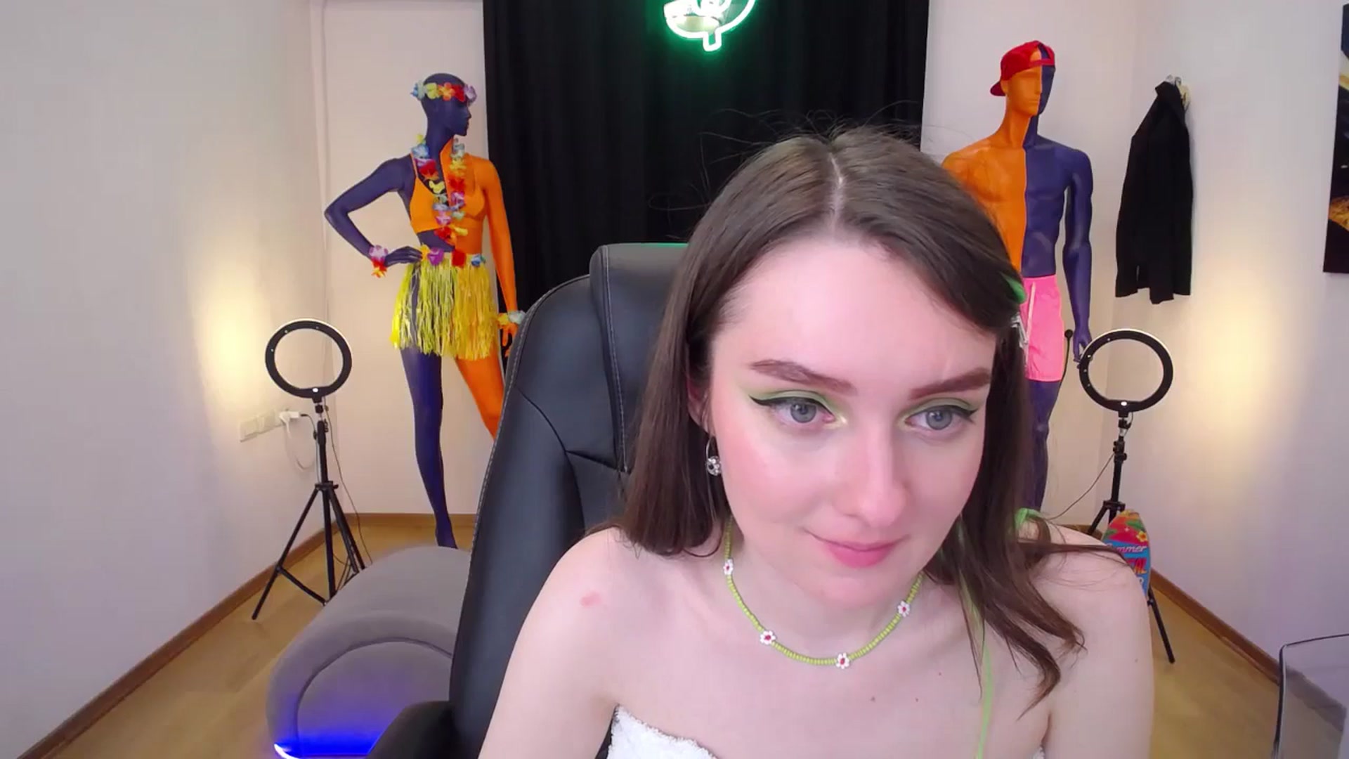 Gallery image thumbnail from Milim_Nava's myfreecams stream on, 07/18/2024, 09:32 image 4 of 20