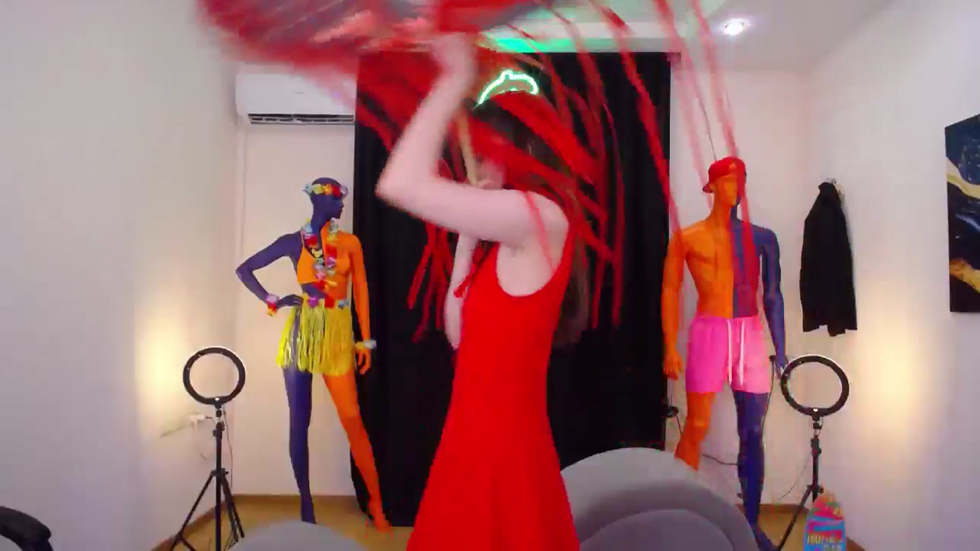 Gallery image thumbnail from Milim_Nava's myfreecams stream on, 07/19/2024, 07:56 image 13 of 20