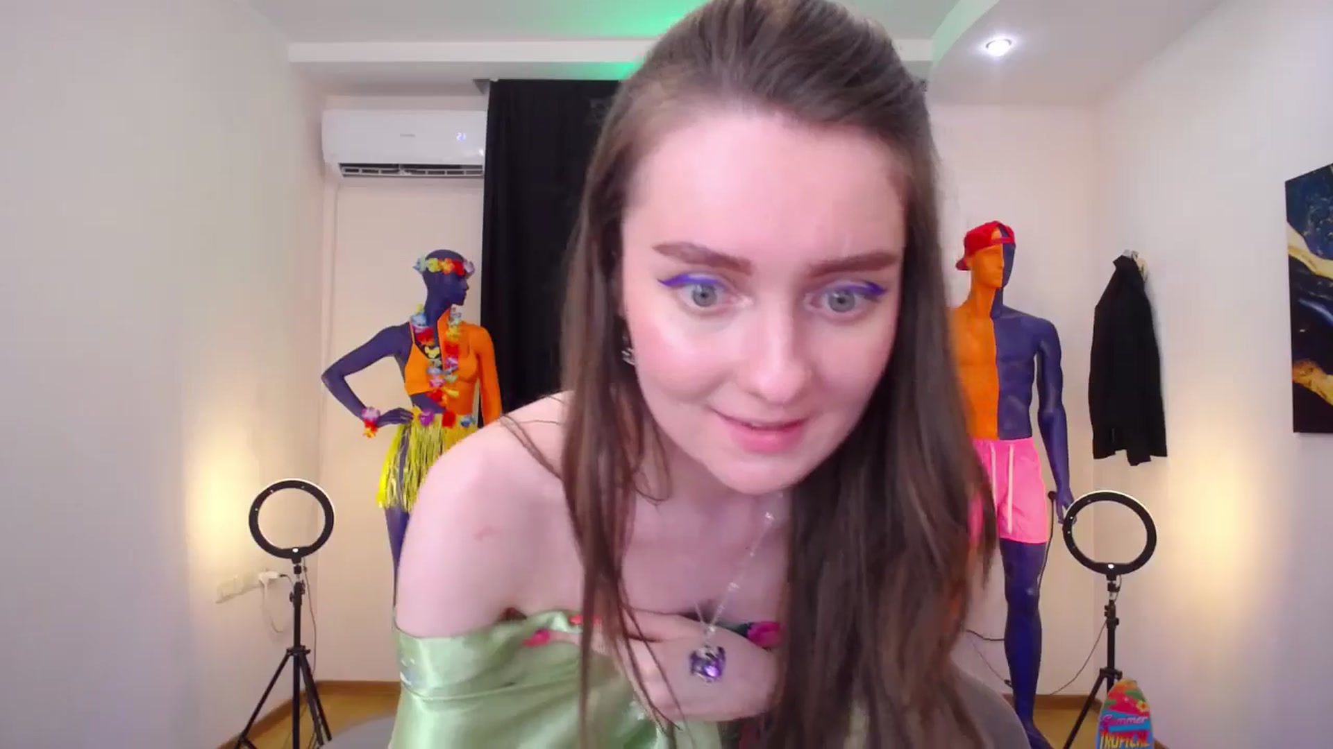 Gallery image thumbnail from Milim_Nava's myfreecams stream on, 07/19/2024, 07:56 image 4 of 20