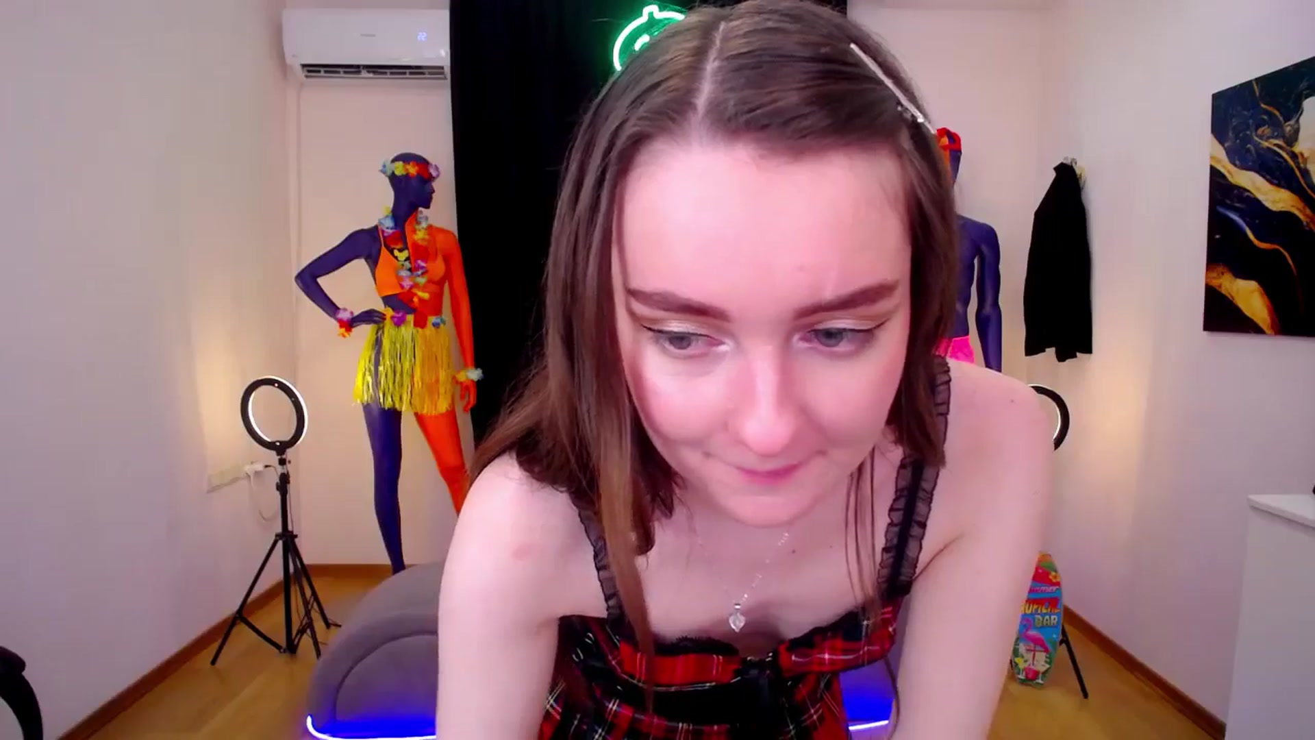 Gallery image thumbnail from Milim_Nava's myfreecams stream on, 07/21/2024, 10:49 image 9 of 20