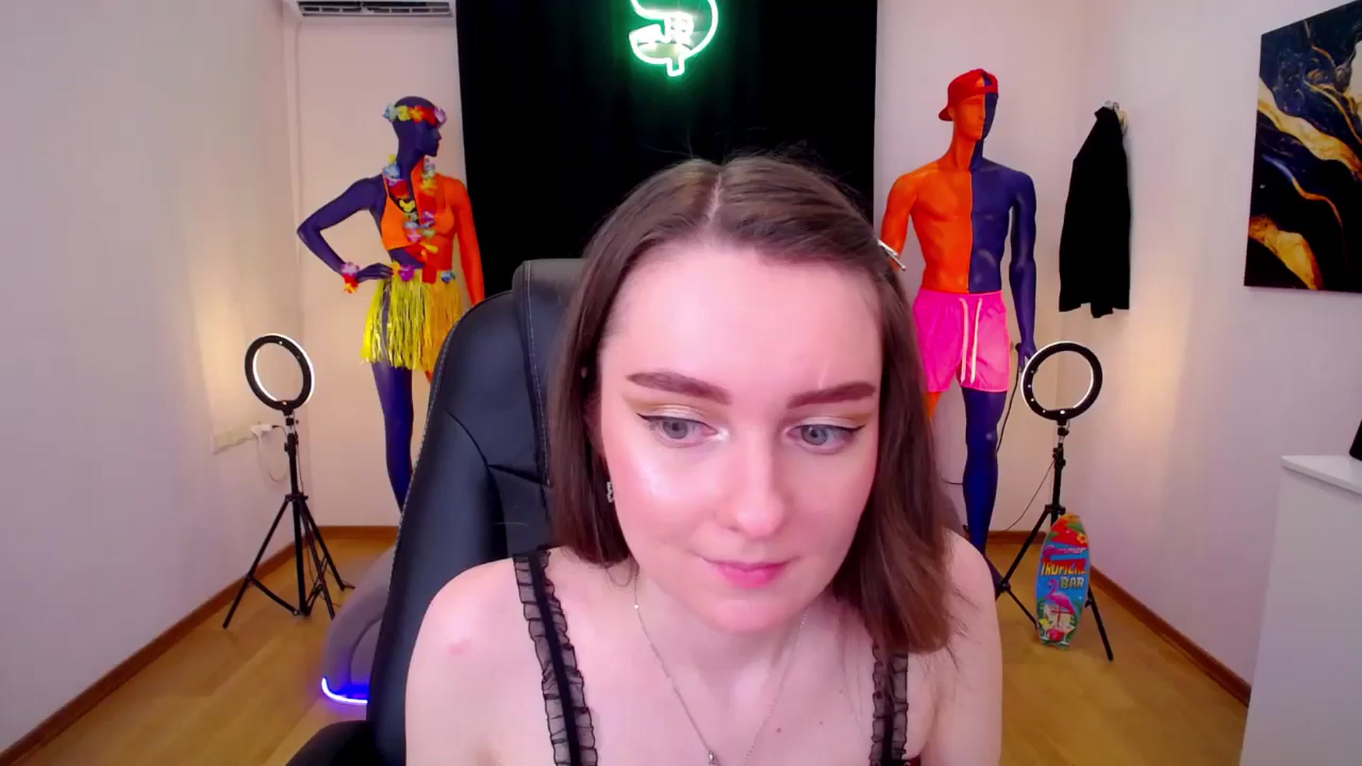 Gallery image thumbnail from Milim_Nava's myfreecams stream on, 07/21/2024, 12:46 image 1 of 20