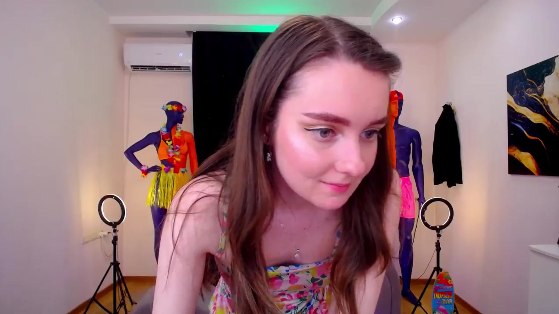 Gallery image thumbnail from Milim_Nava's myfreecams stream on, 07/21/2024, 15:47 image 9 of 20