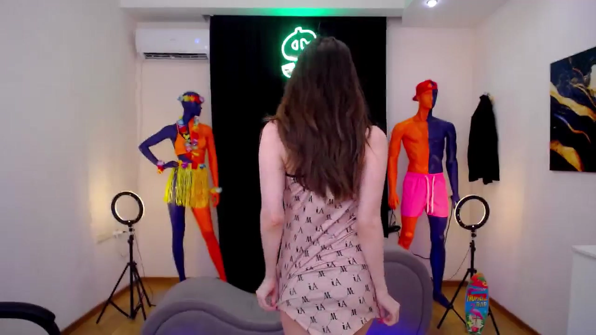 Gallery image thumbnail from Milim_Nava's myfreecams stream on, 07/22/2024, 19:51 image 14 of 20