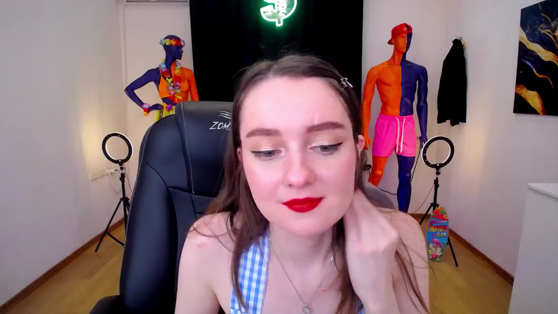 Gallery image thumbnail from Milim_Nava's myfreecams stream on, 07/23/2024, 24:00 image 6 of 20