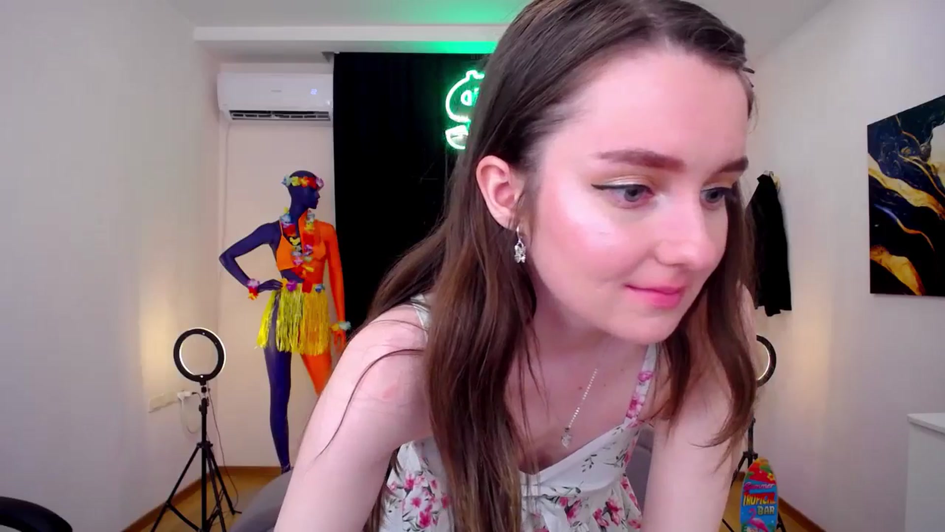 Gallery image thumbnail from Milim_Nava's myfreecams stream on, 07/23/2024, 02:49 image 10 of 20