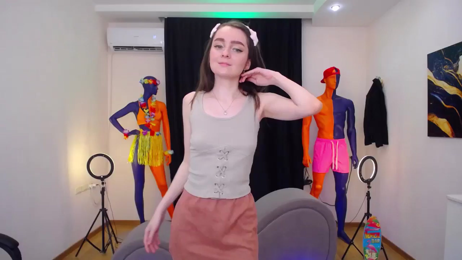 Gallery image thumbnail from Milim_Nava's myfreecams stream on, 07/23/2024, 20:11 image 10 of 20