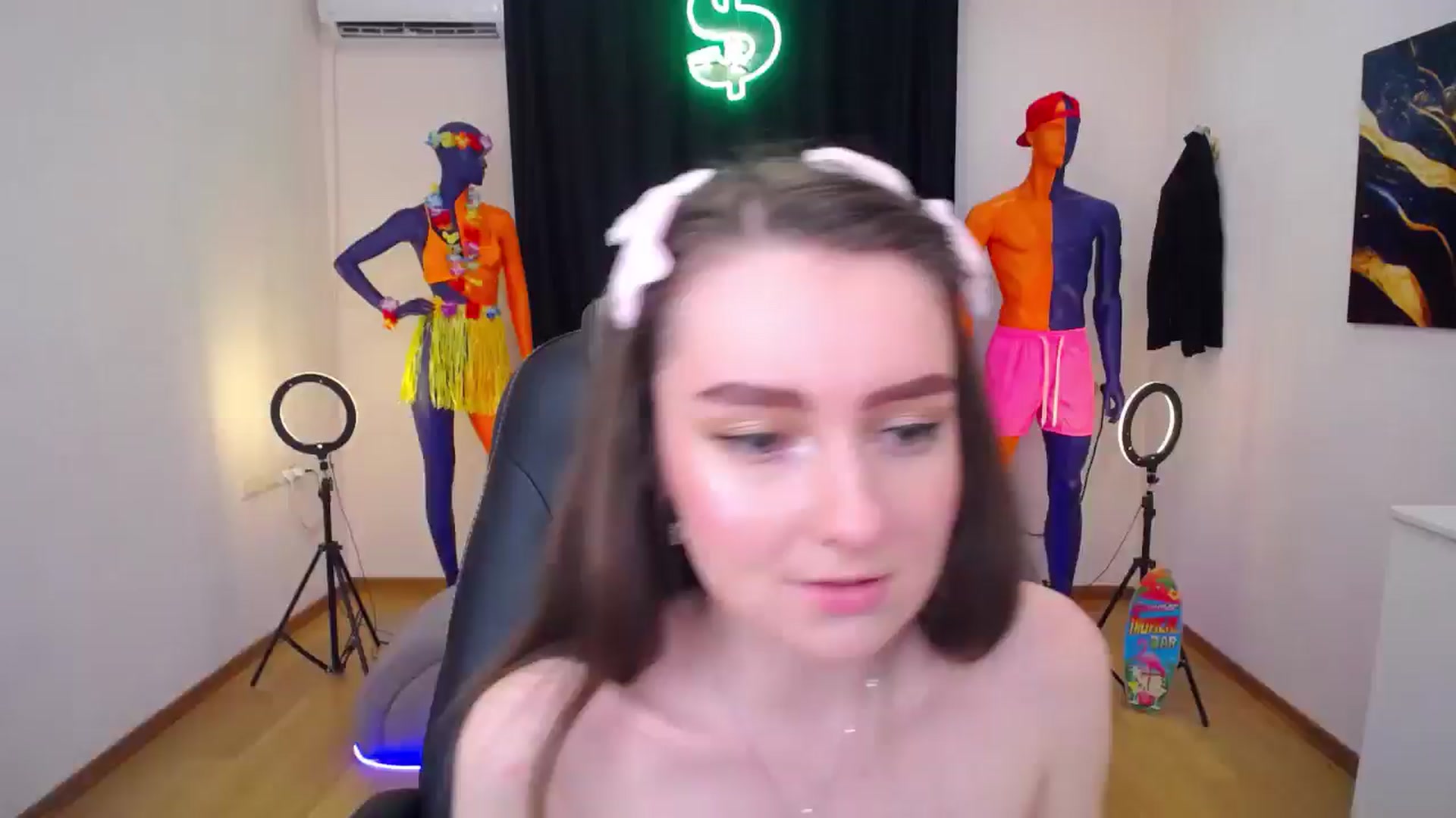 Gallery image thumbnail from Milim_Nava's myfreecams stream on, 07/23/2024, 20:11 image 18 of 20