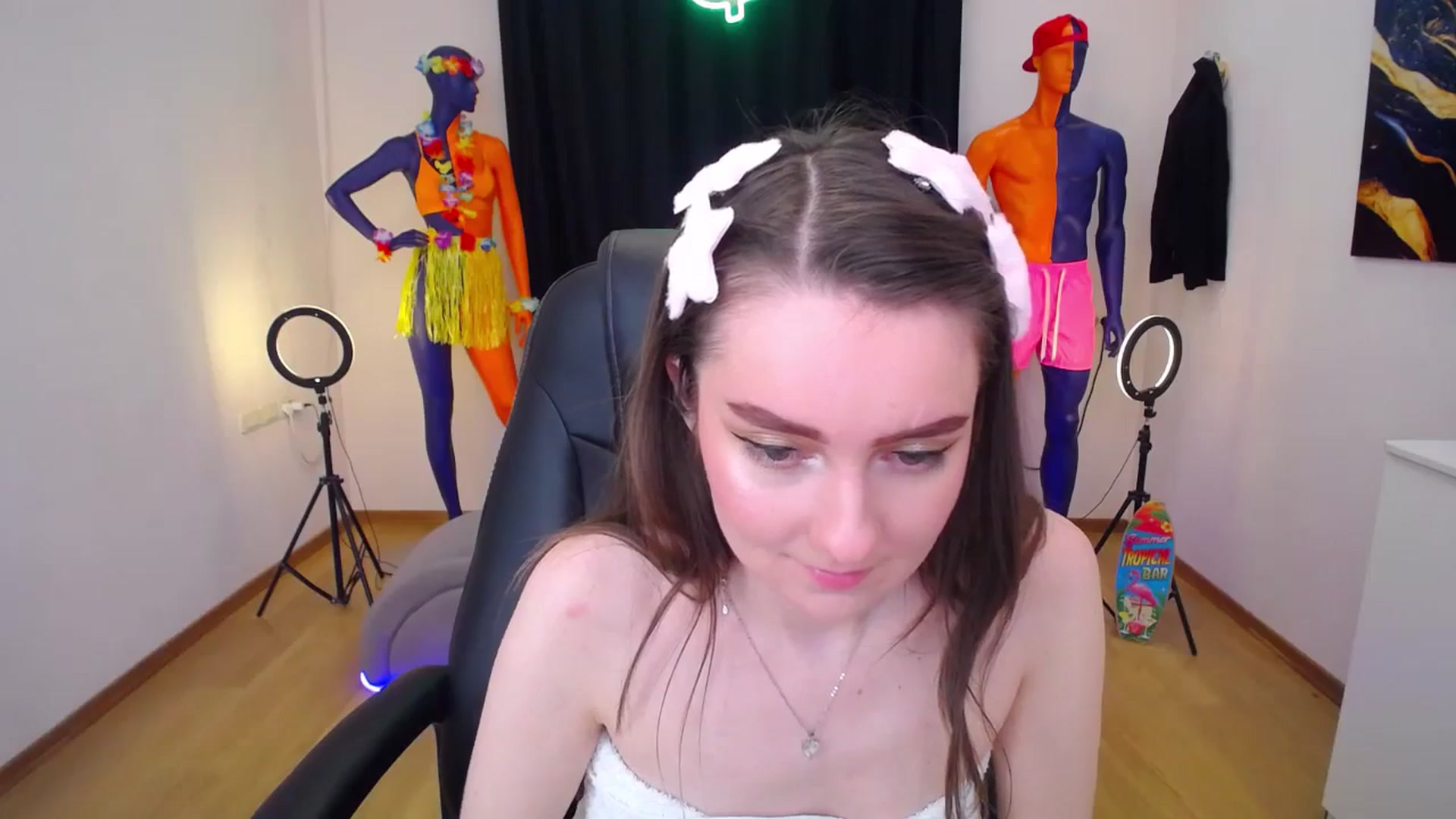 Gallery image thumbnail from Milim_Nava's myfreecams stream on, 07/23/2024, 21:30 image 4 of 20