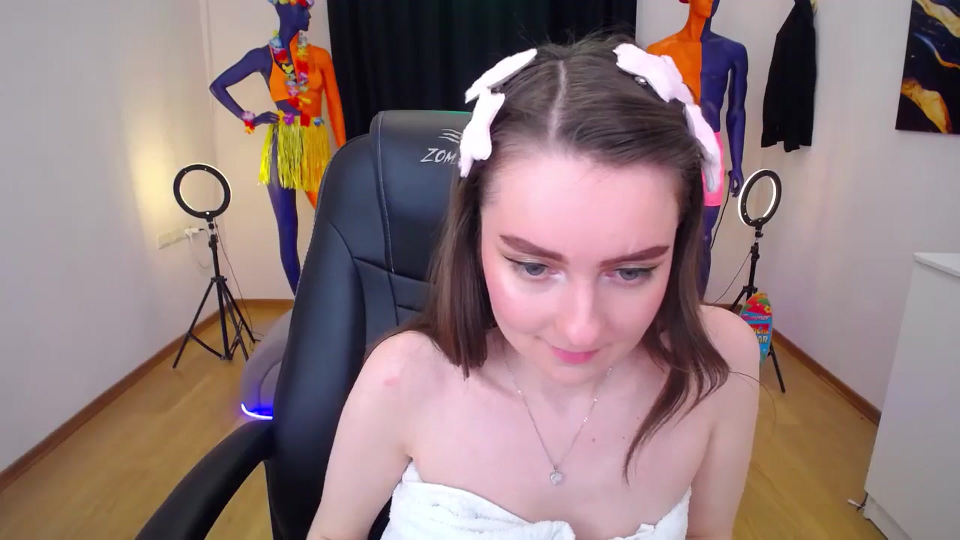 Gallery image thumbnail from Milim_Nava's myfreecams stream on, 07/23/2024, 21:30 image 16 of 20