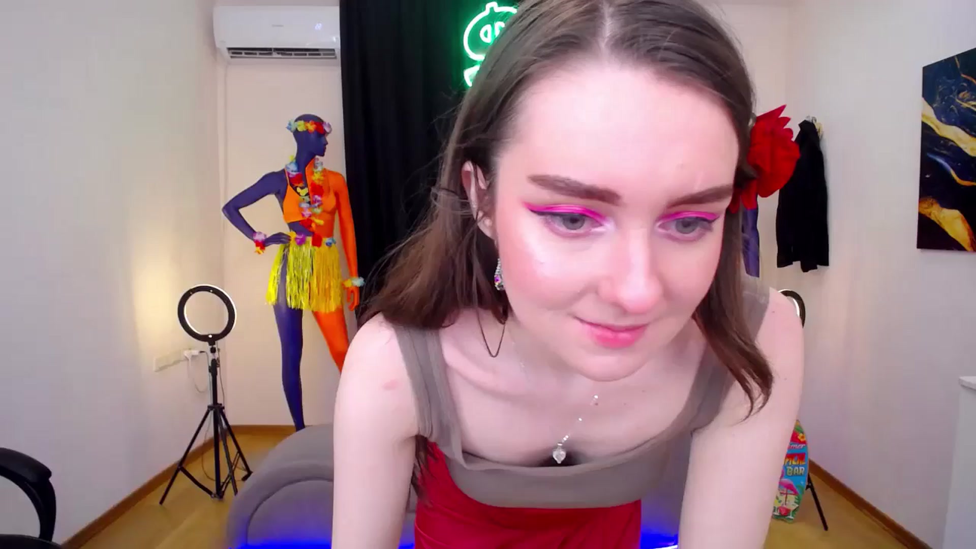 Gallery image thumbnail from Milim_Nava's myfreecams stream on, 07/25/2024, 12:25 image 19 of 20