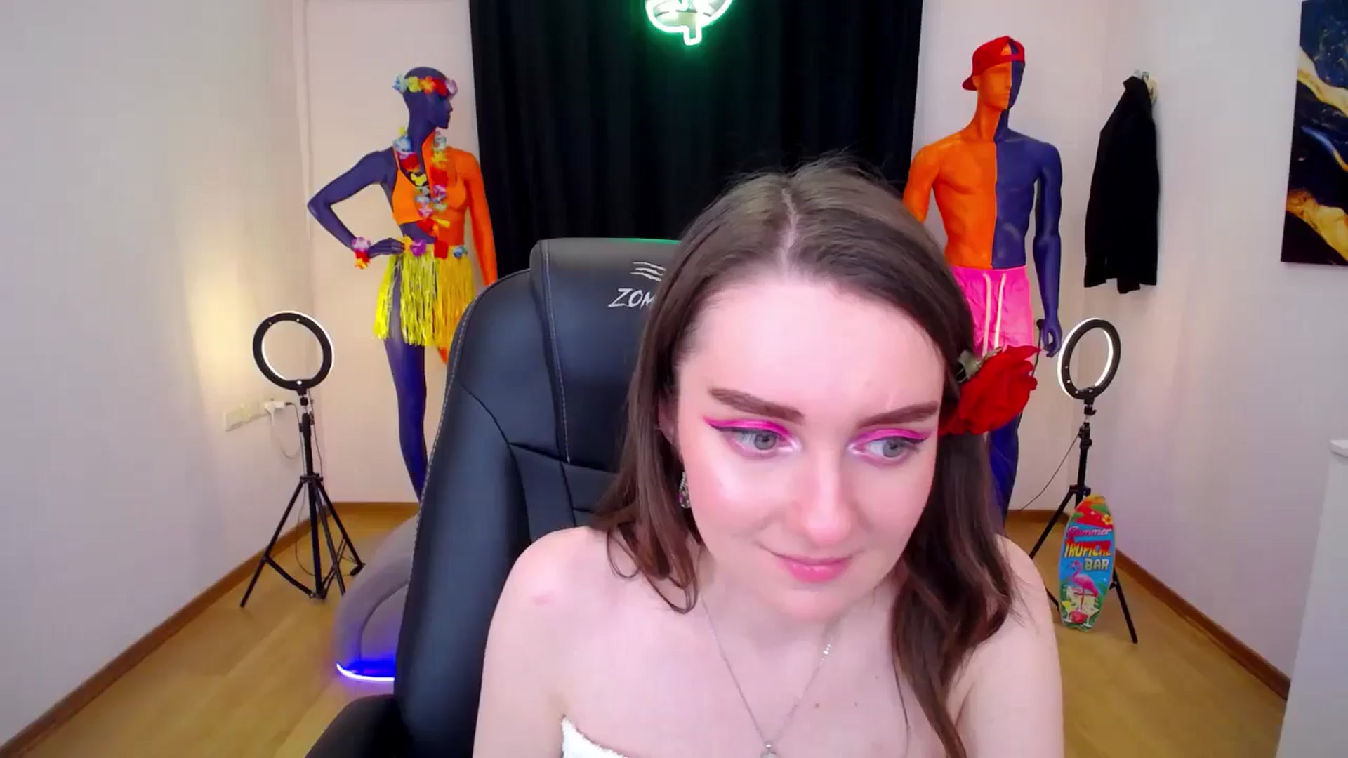 Gallery image thumbnail from Milim_Nava's myfreecams stream on, 07/25/2024, 16:18 image 17 of 20