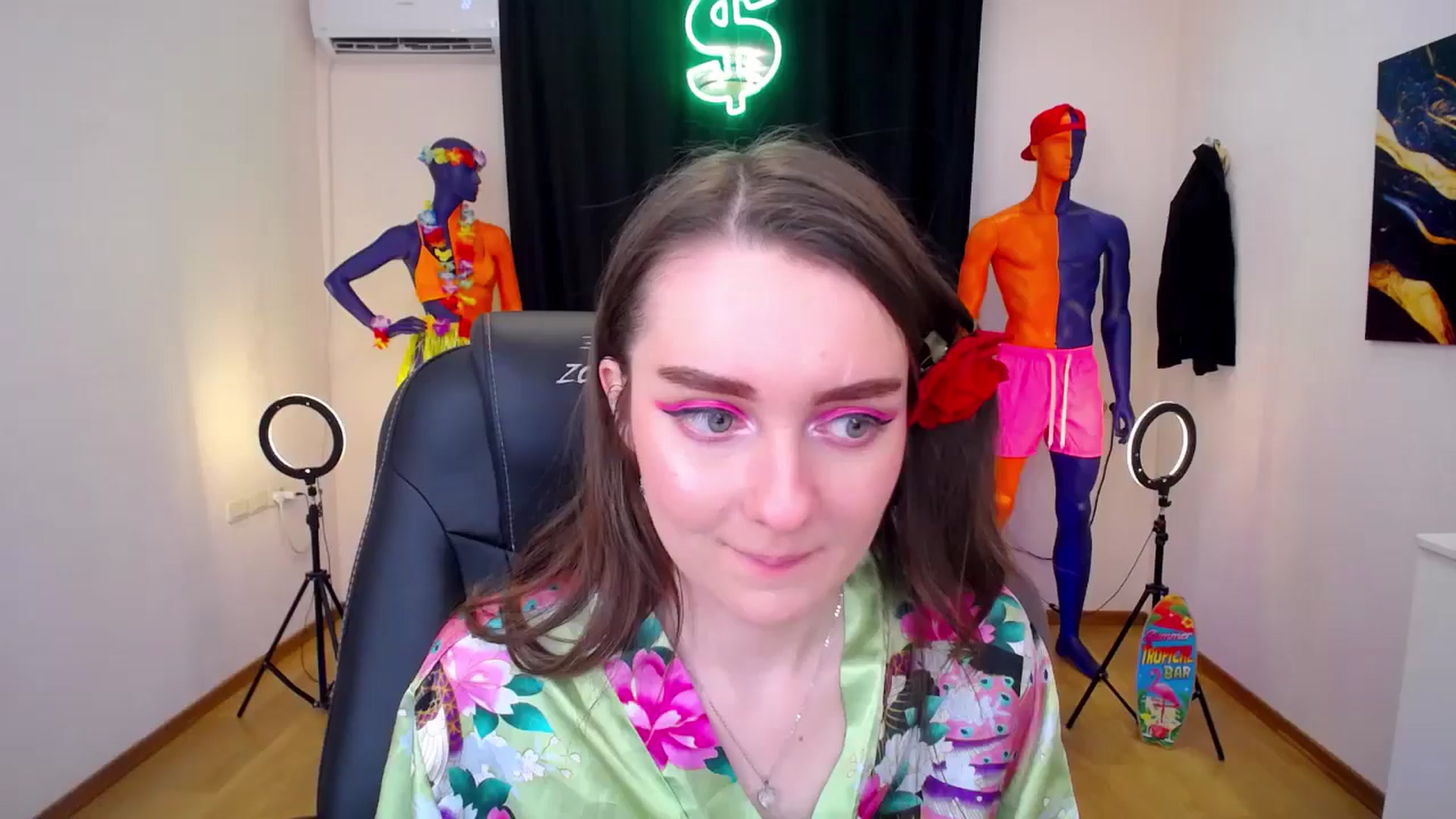 Gallery image thumbnail from Milim_Nava's myfreecams stream on, 07/25/2024, 17:14 image 5 of 20
