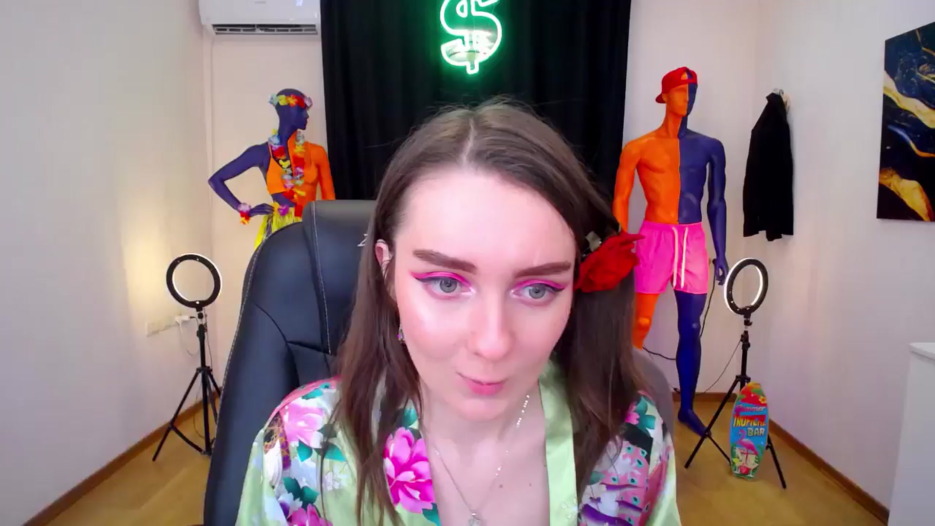 Gallery image thumbnail from Milim_Nava's myfreecams stream on, 07/25/2024, 17:14 image 8 of 20