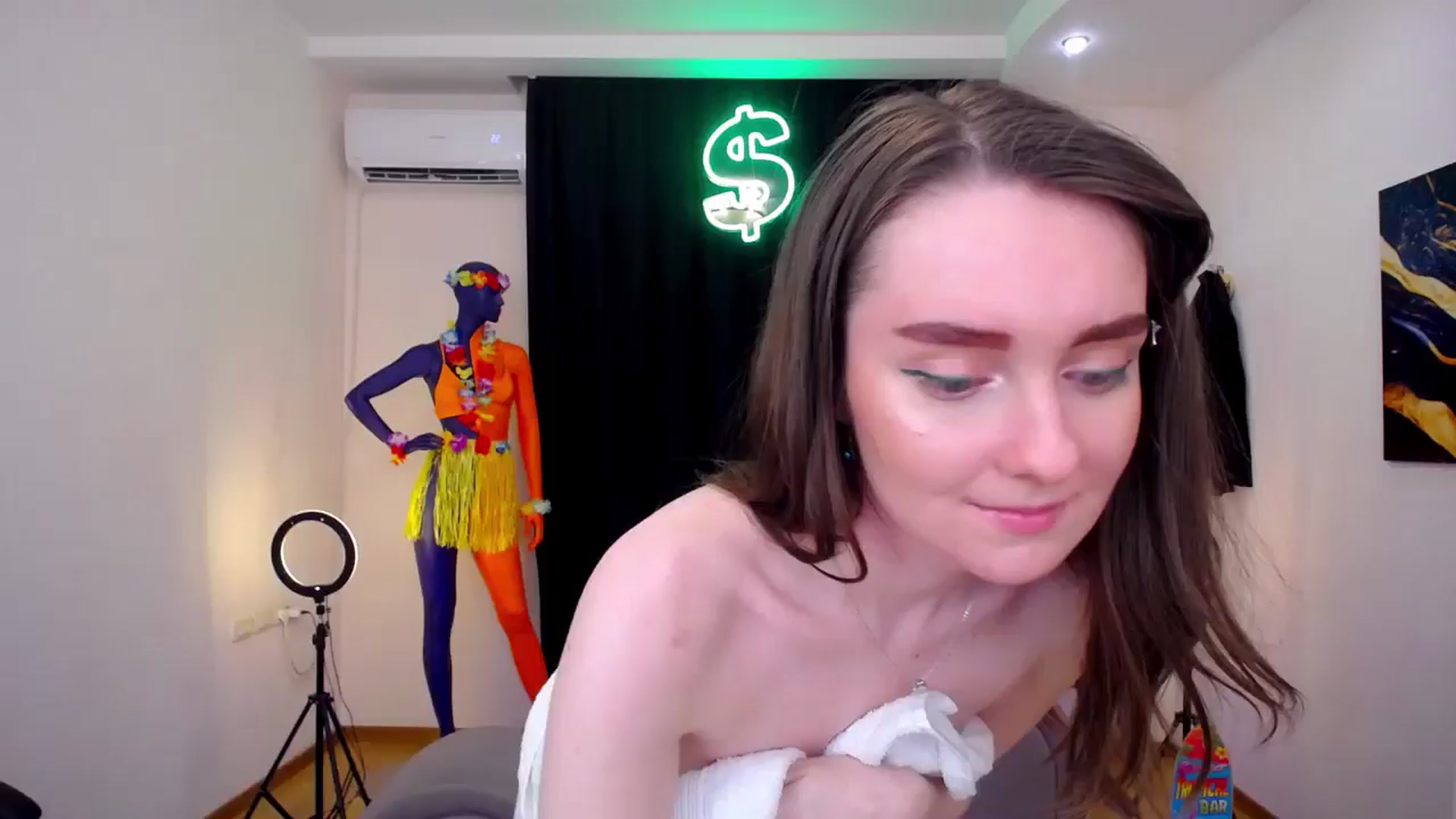 Gallery image thumbnail from Milim_Nava's myfreecams stream on, 07/27/2024, 09:48 image 18 of 20