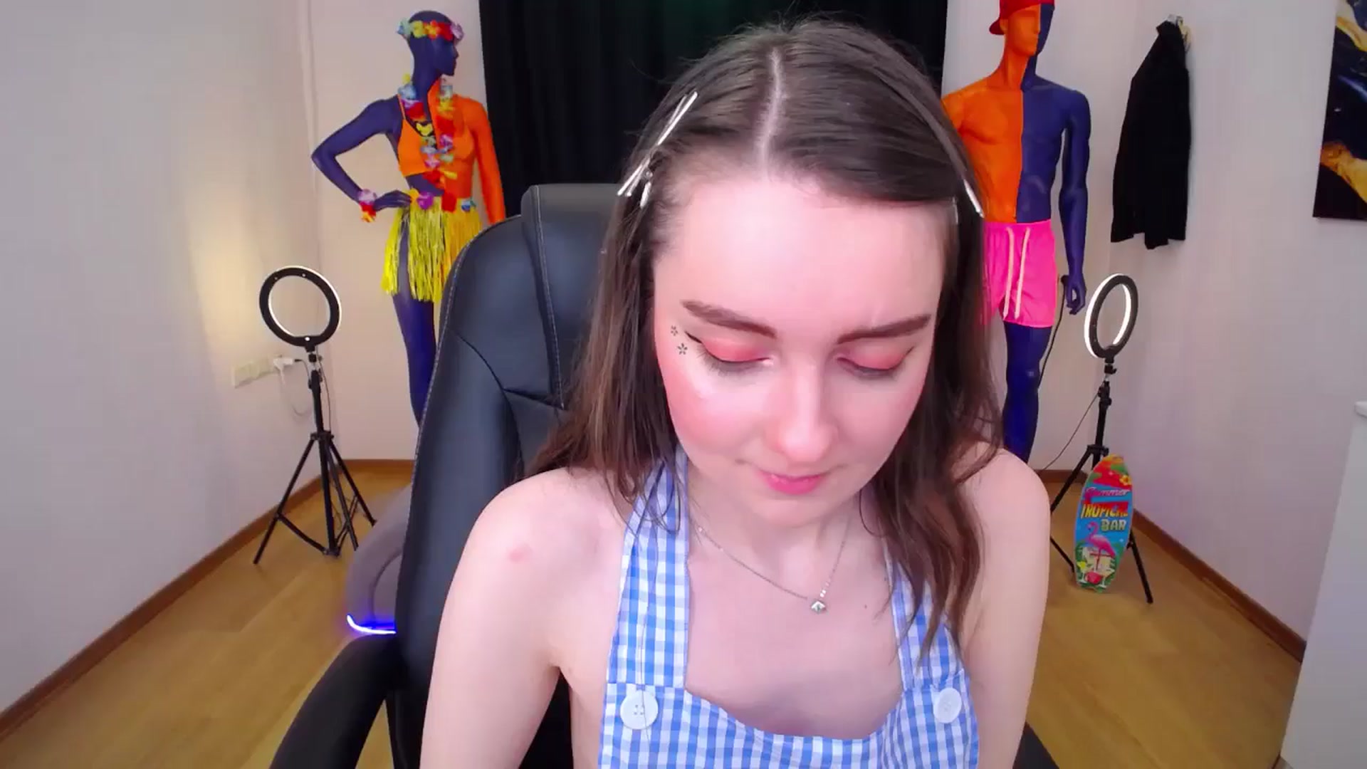 Gallery image thumbnail from Milim_Nava's myfreecams stream on, 07/28/2024, 10:44 image 6 of 20