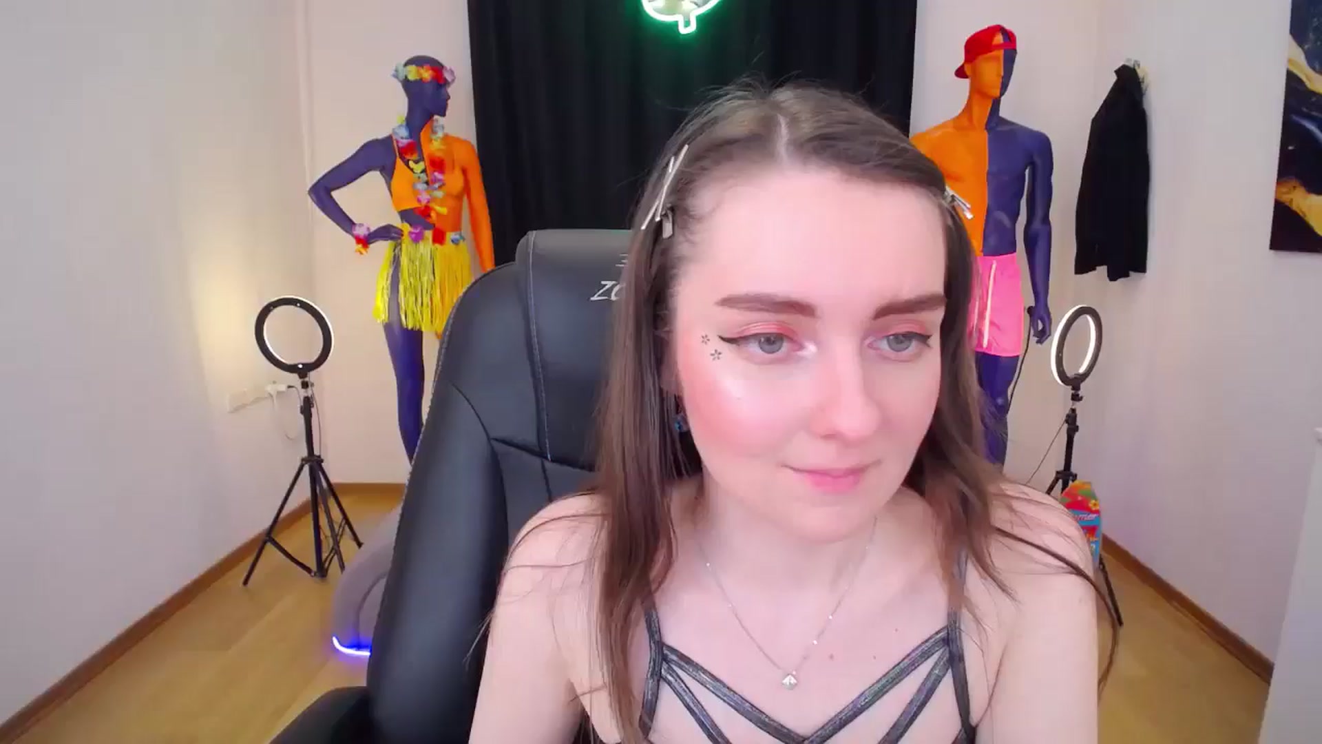 Gallery image thumbnail from Milim_Nava's myfreecams stream on, 07/28/2024, 14:49 image 6 of 20