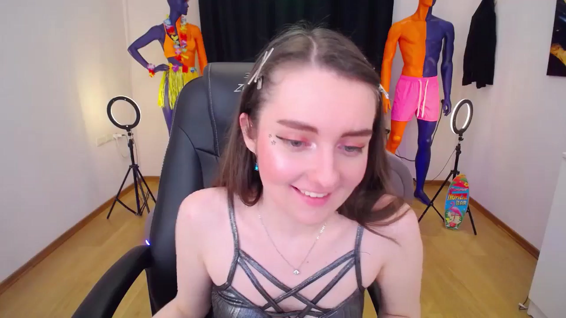 Gallery image thumbnail from Milim_Nava's myfreecams stream on, 07/28/2024, 14:49 image 16 of 20