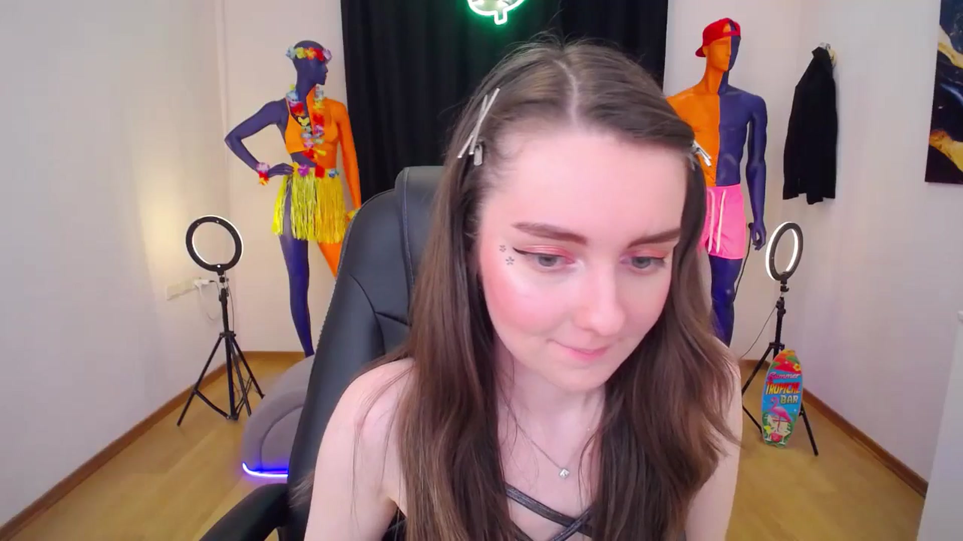 Gallery image thumbnail from Milim_Nava's myfreecams stream on, 07/28/2024, 14:49 image 3 of 20