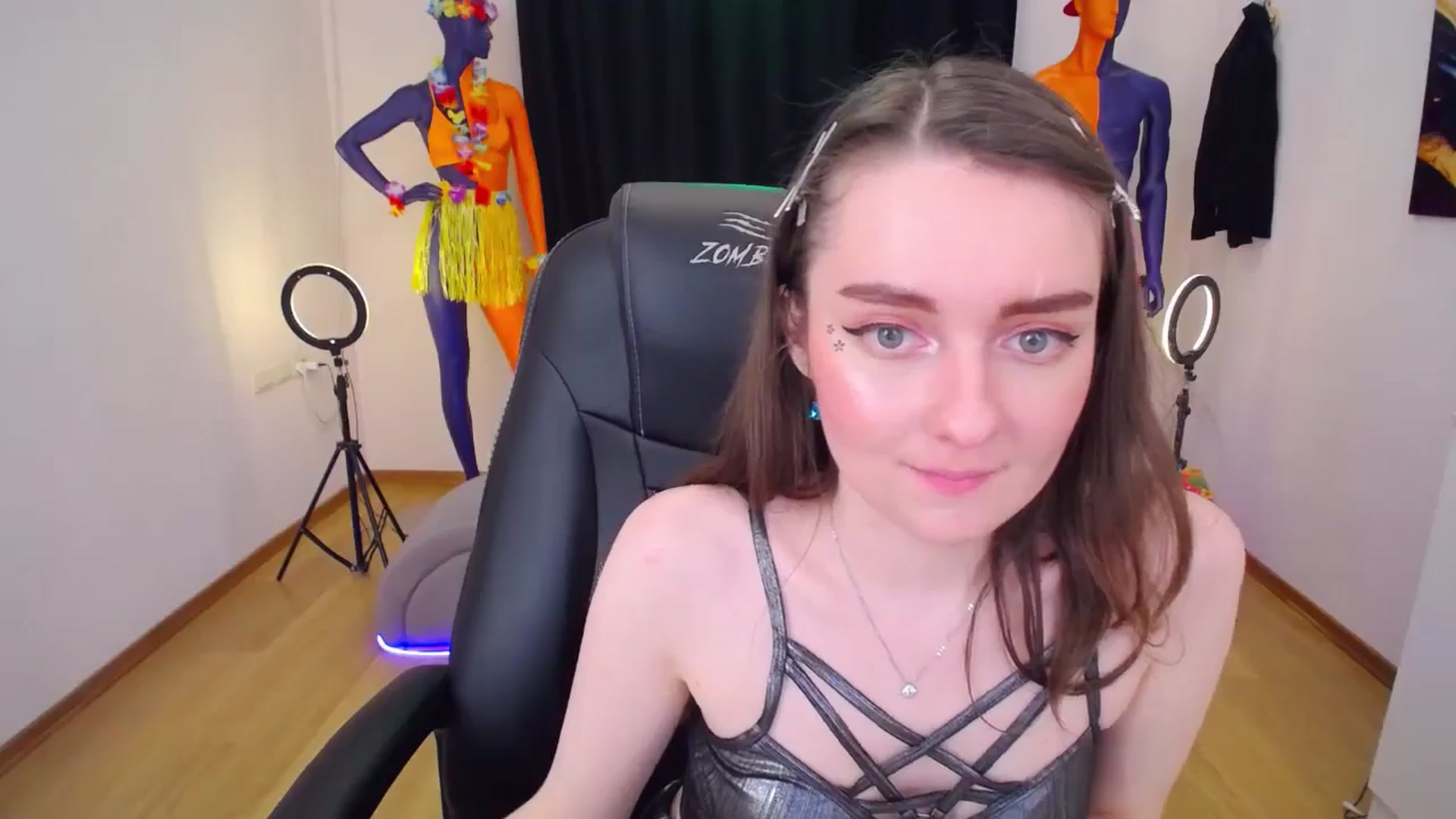 Gallery image thumbnail from Milim_Nava's myfreecams stream on, 07/28/2024, 16:19 image 8 of 20