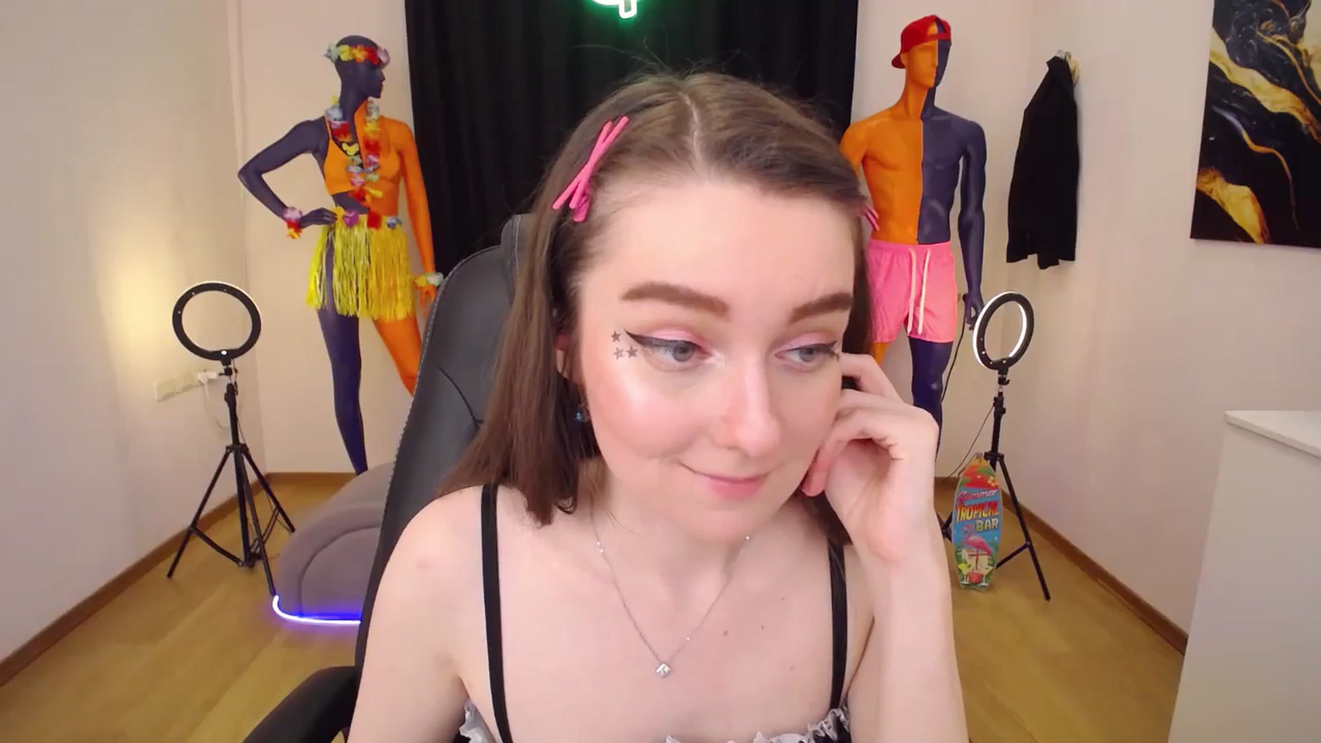 Gallery image thumbnail from Milim_Nava's myfreecams stream on, 07/30/2024, 08:49 image 13 of 20