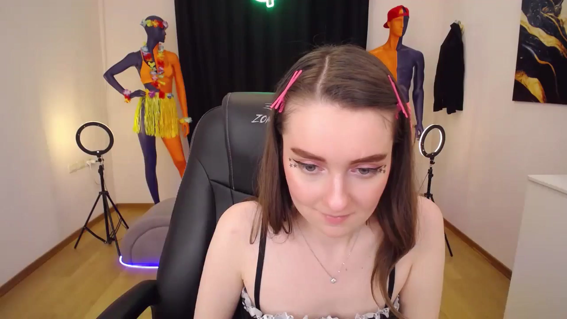 Gallery image thumbnail from Milim_Nava's myfreecams stream on, 07/30/2024, 09:47 image 5 of 20
