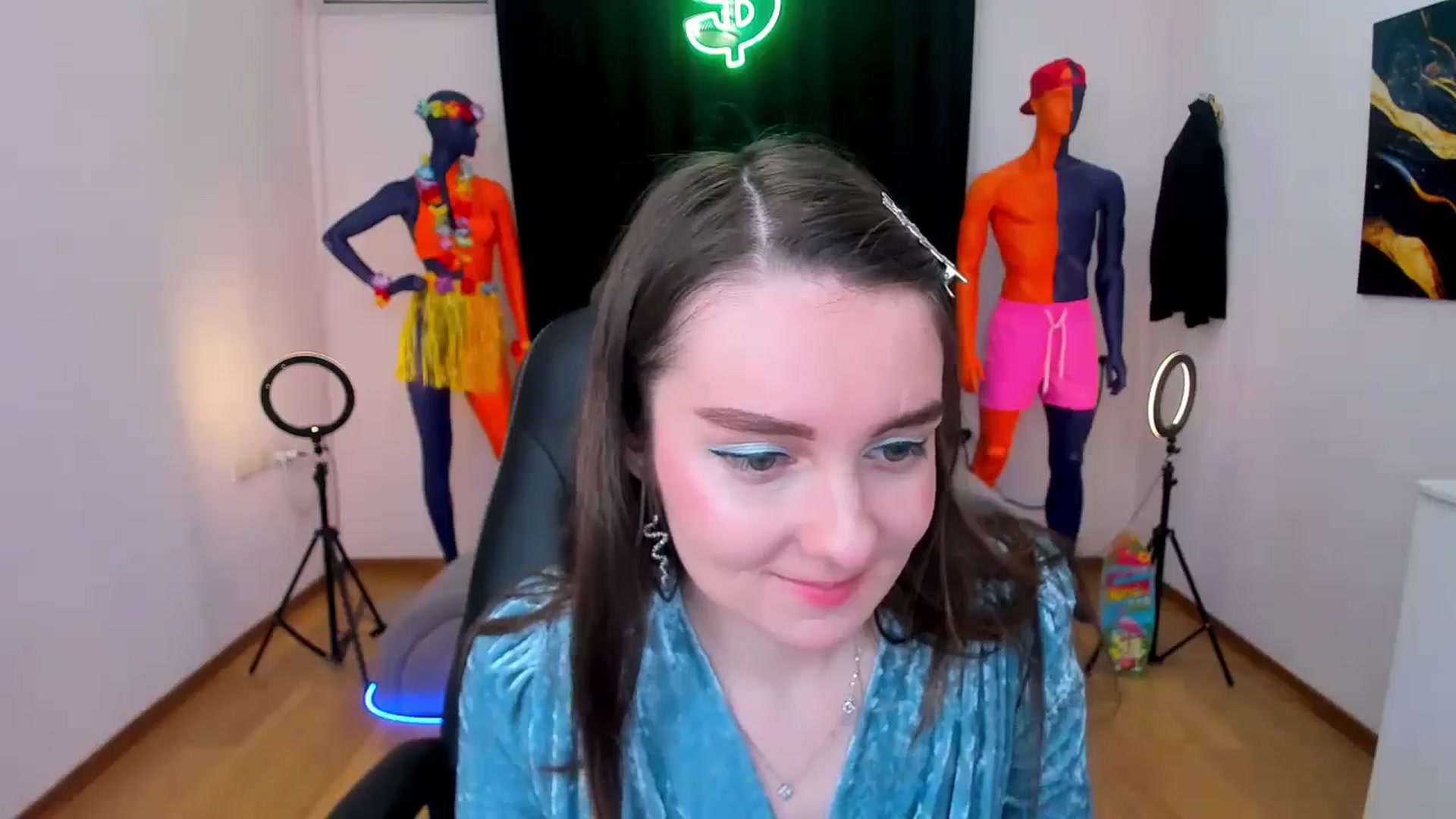 Gallery image thumbnail from Milim_Nava's myfreecams stream on, 08/16/2024, 10:48 image 17 of 20