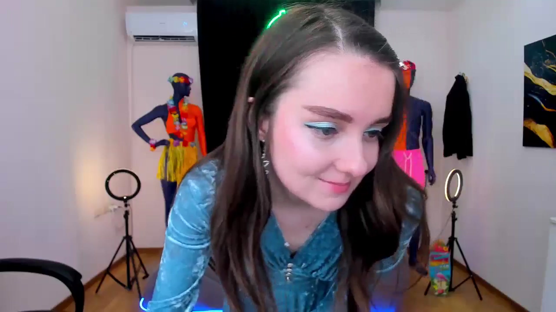 Gallery image thumbnail from Milim_Nava's myfreecams stream on, 08/16/2024, 10:48 image 12 of 20