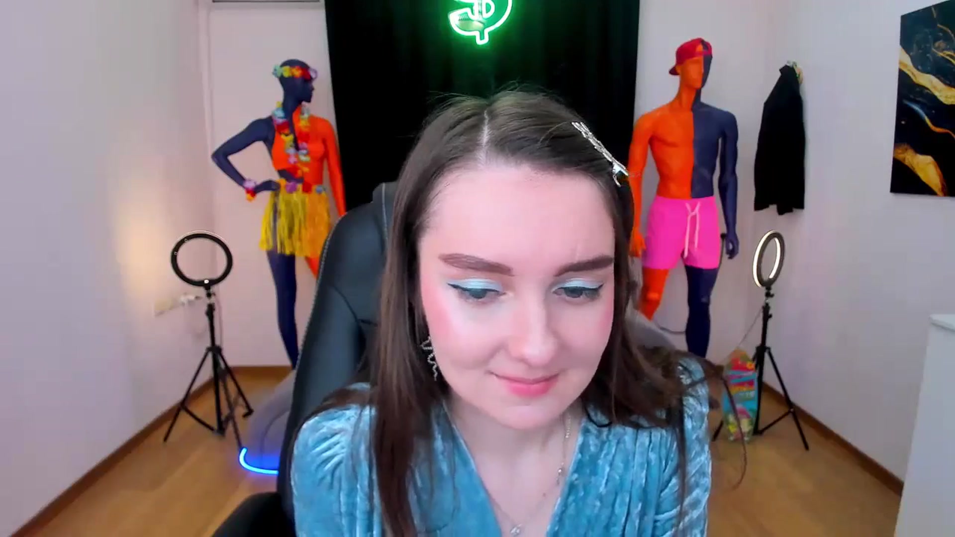 Gallery image thumbnail from Milim_Nava's myfreecams stream on, 08/16/2024, 10:48 image 15 of 20