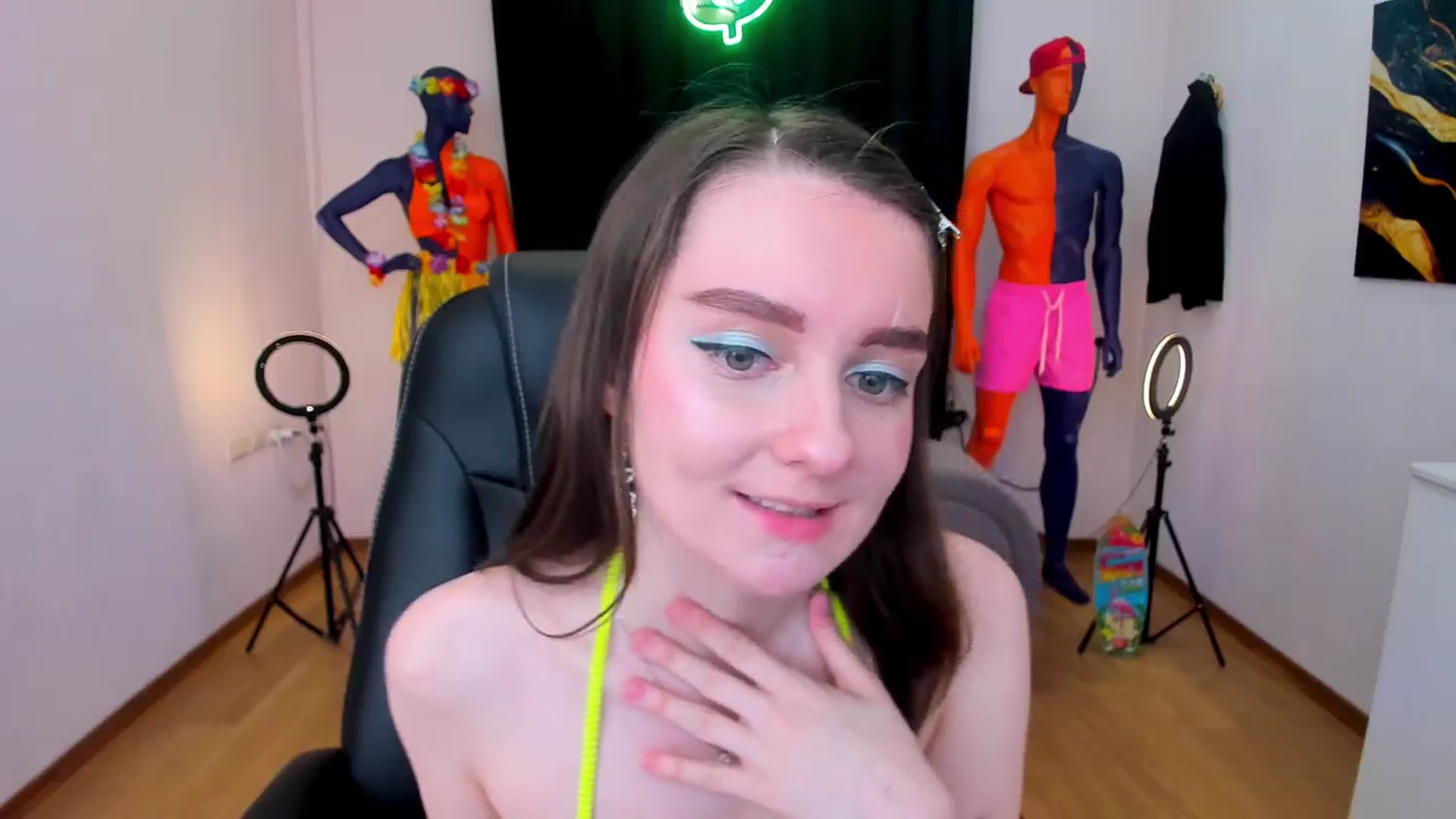 Gallery image thumbnail from Milim_Nava's myfreecams stream on, 08/16/2024, 11:49 image 10 of 20
