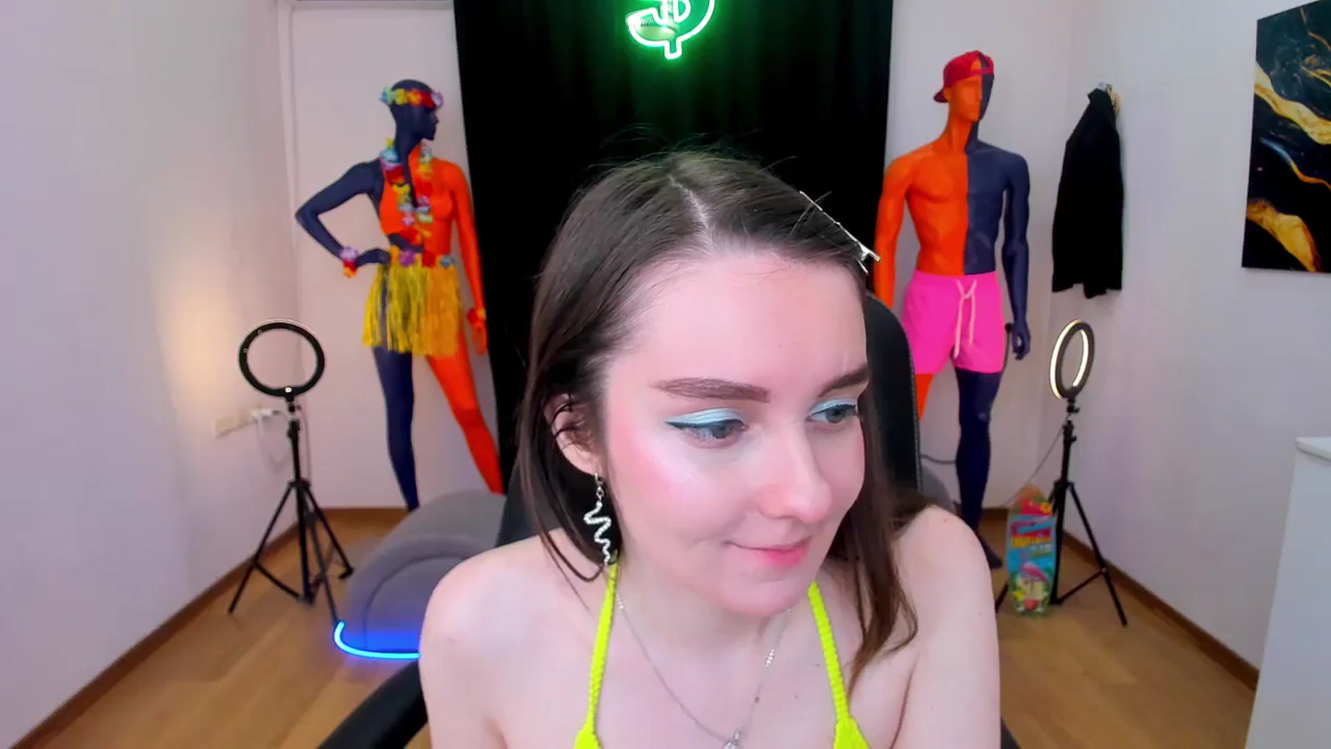 Gallery image thumbnail from Milim_Nava's myfreecams stream on, 08/16/2024, 11:49 image 2 of 20