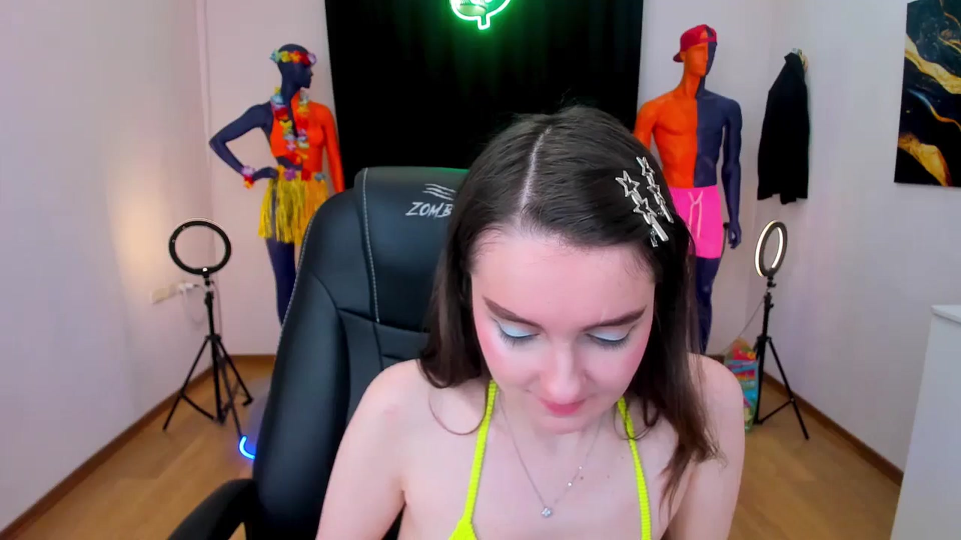 Gallery image thumbnail from Milim_Nava's myfreecams stream on, 08/16/2024, 11:49 image 14 of 20