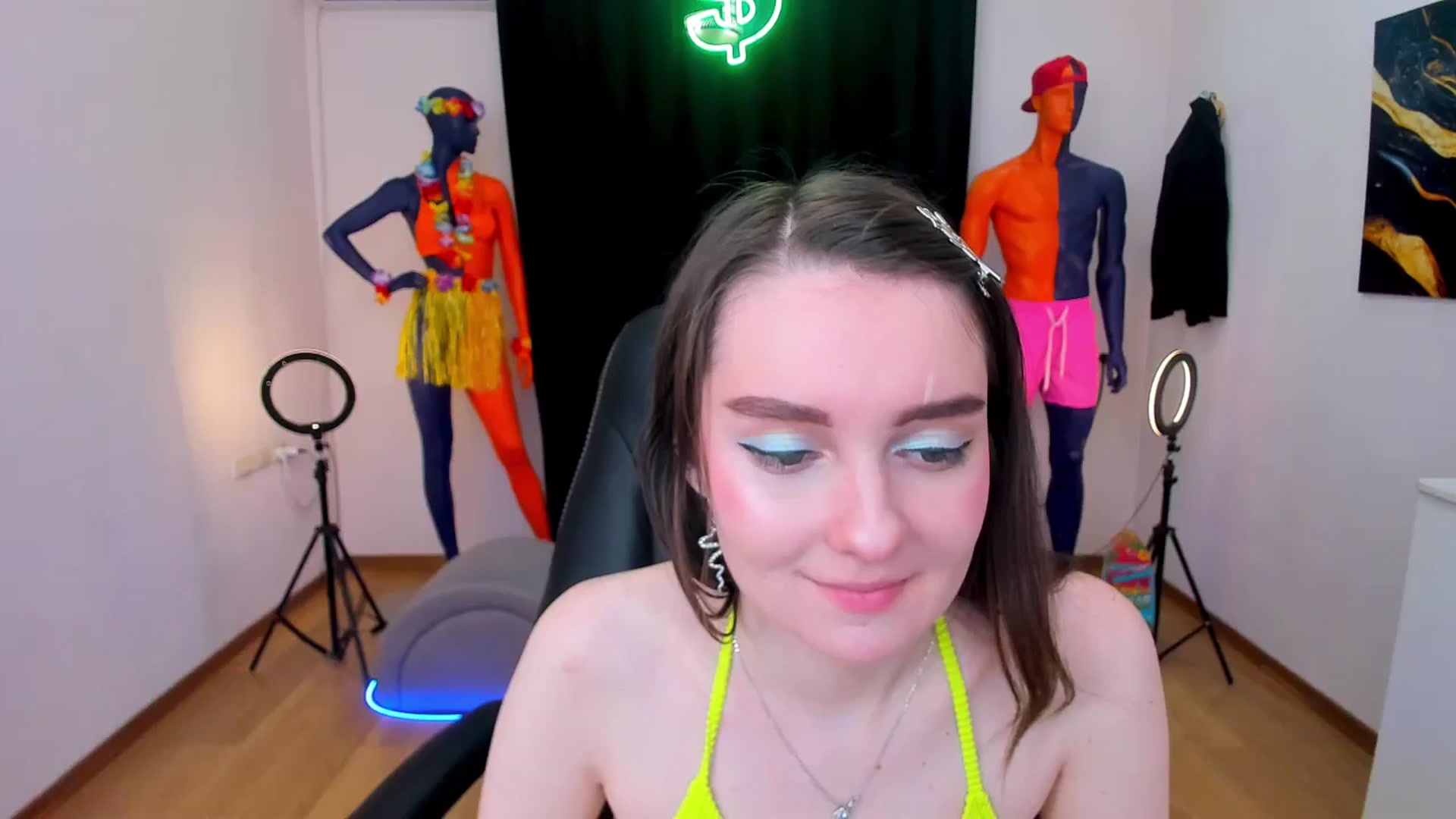 Gallery image thumbnail from Milim_Nava's myfreecams stream on, 08/16/2024, 11:49 image 1 of 20