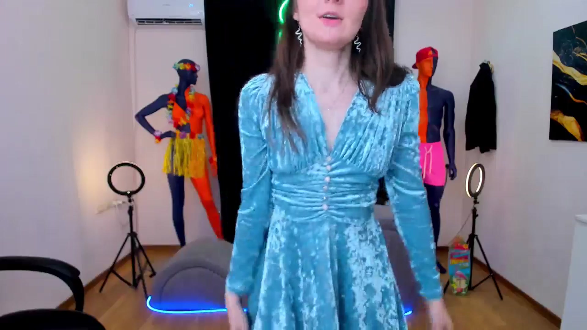 Gallery image thumbnail from Milim_Nava's myfreecams stream on, 08/16/2024, 16:52 image 15 of 20